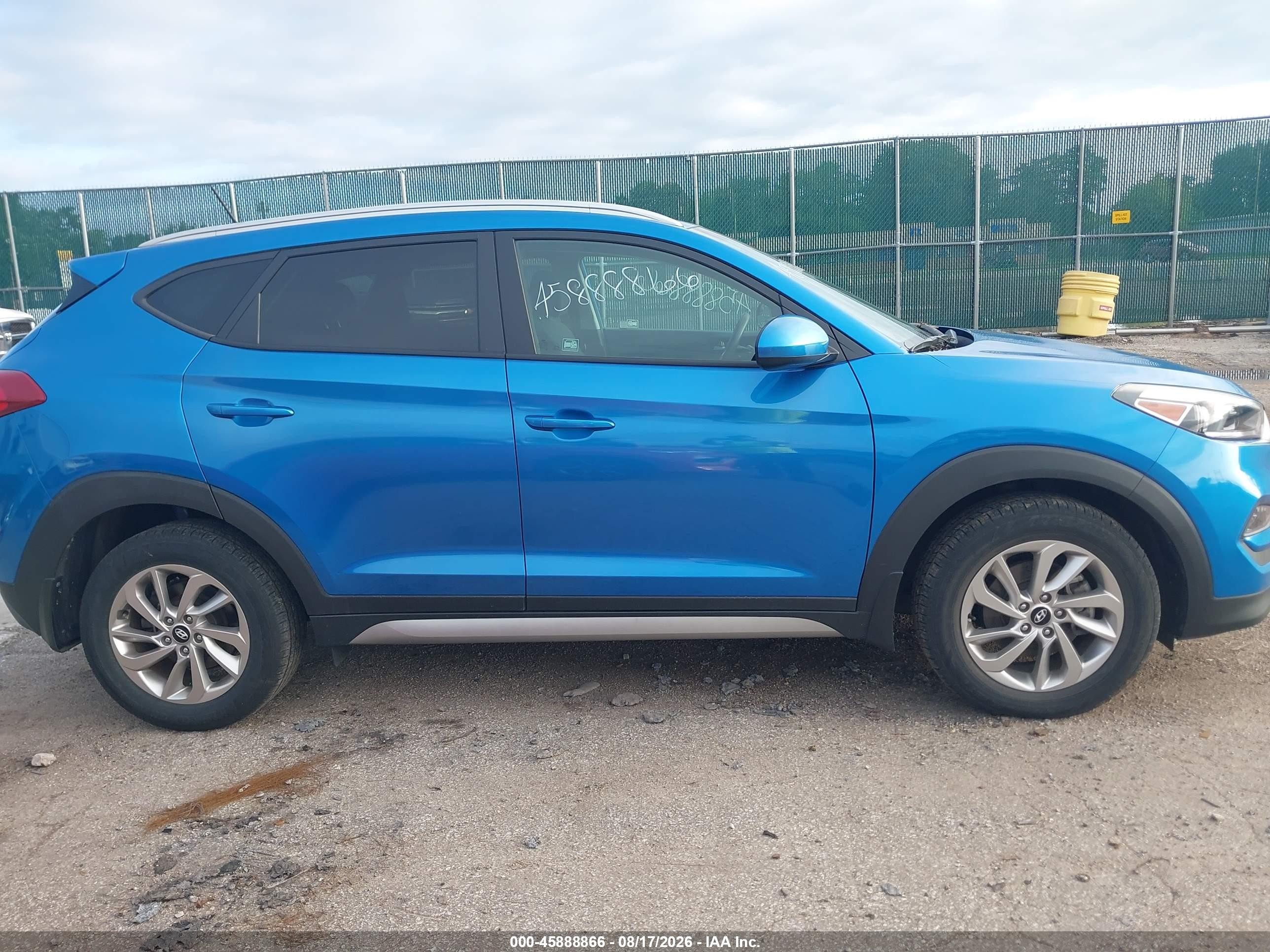2017 Hyundai Tucson Se Blue vin: KM8J3CA47HU350353