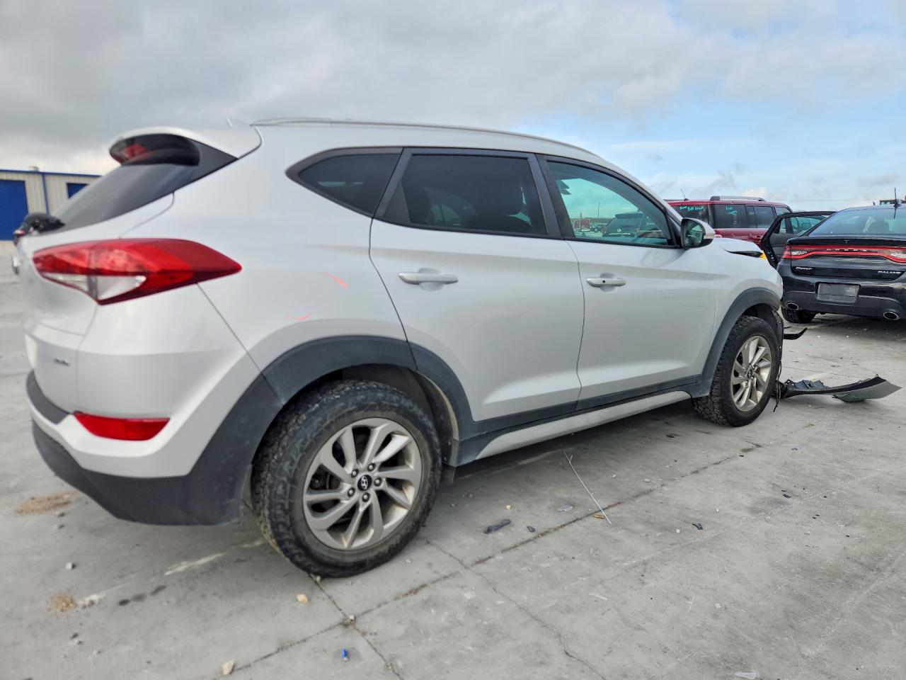 2017 Hyundai Tucson Se Plus Silver vin: KM8J3CA47HU403777