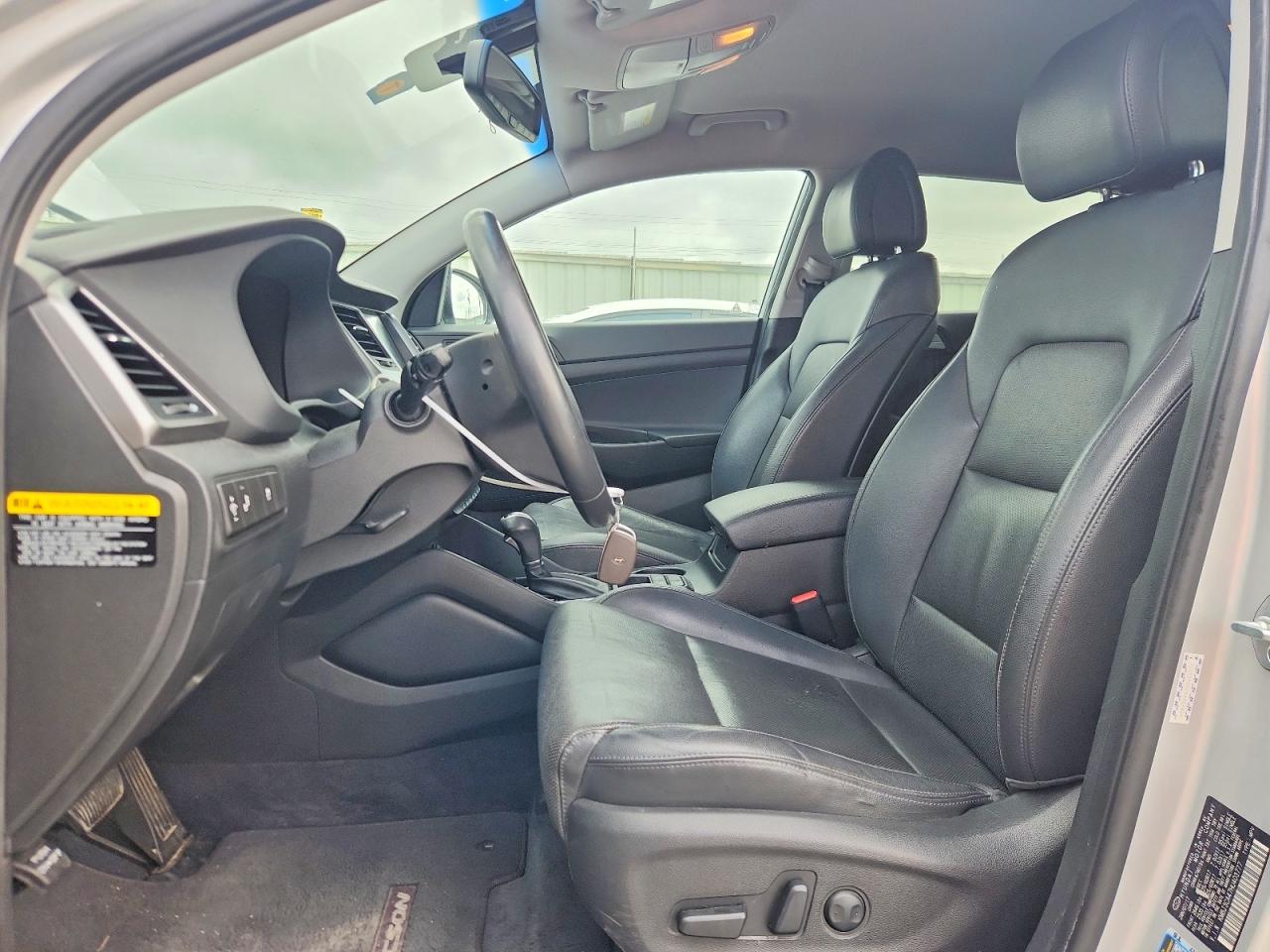 2017 Hyundai Tucson Se Plus Silver vin: KM8J3CA47HU403777