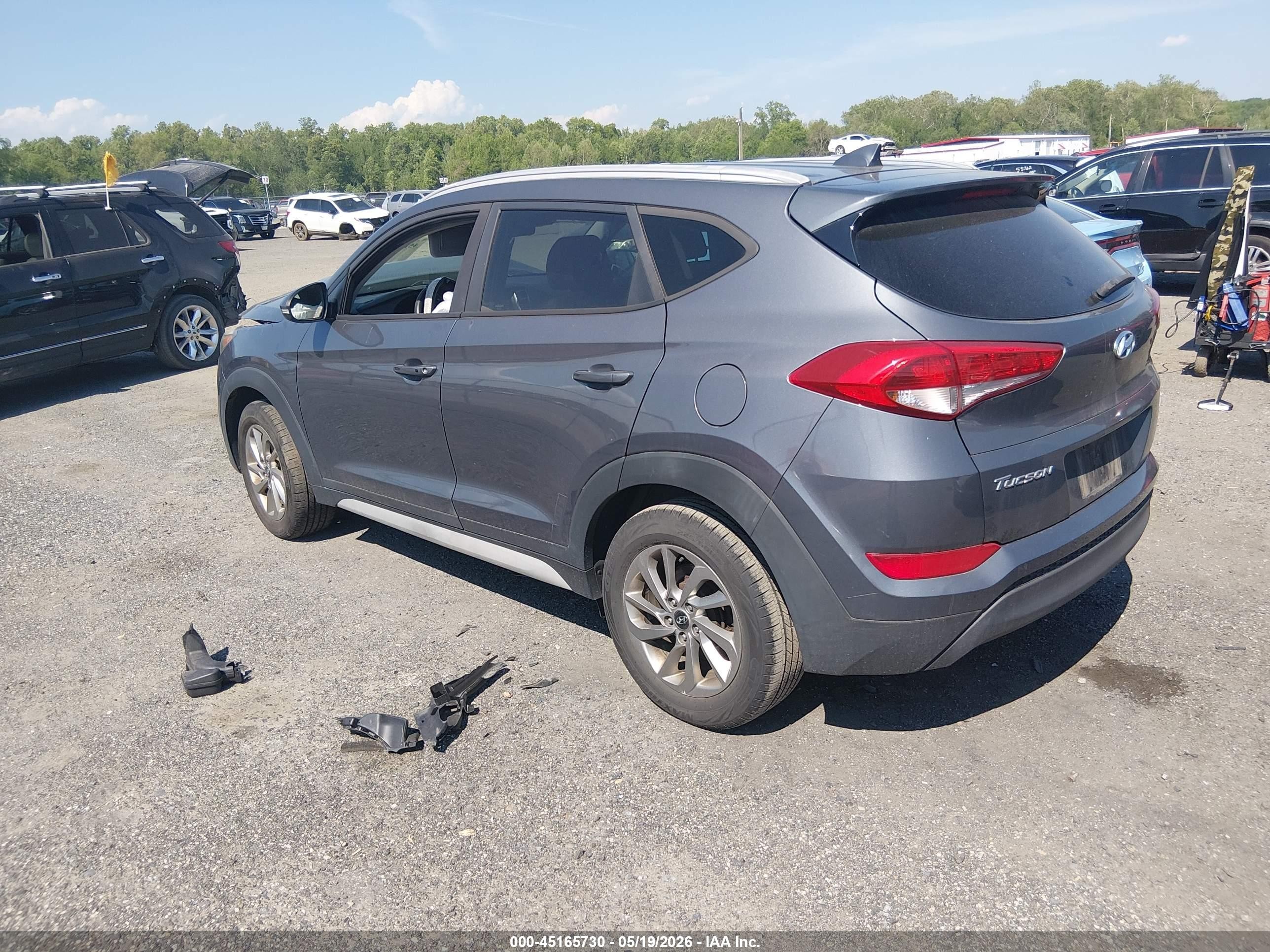 2017 Hyundai Tucson Se Plus Gray vin: KM8J3CA47HU452980