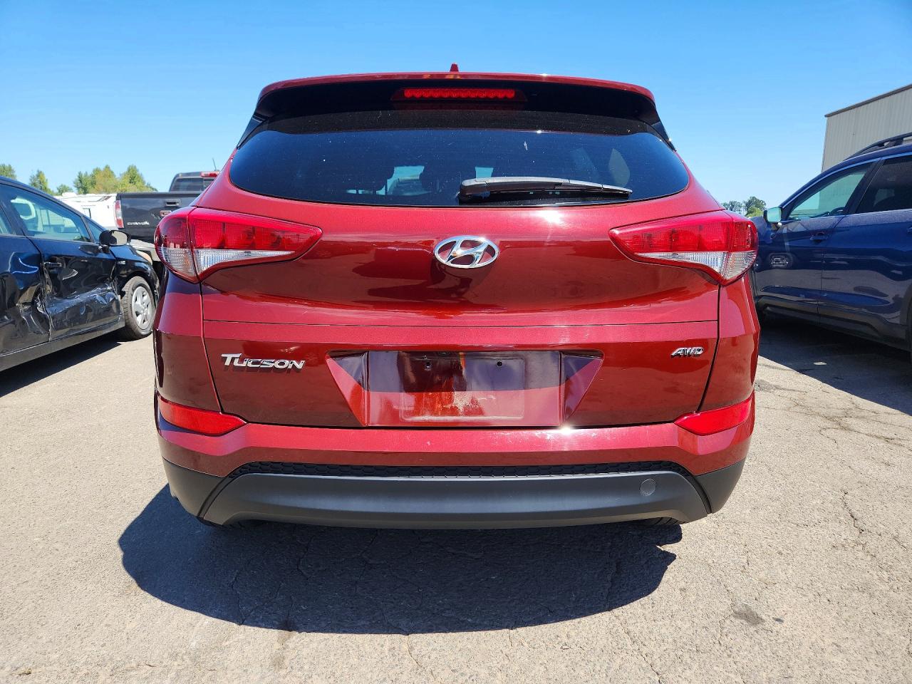 2018 Hyundai Tucson Sel Maroon vin: KM8J3CA47JU784066