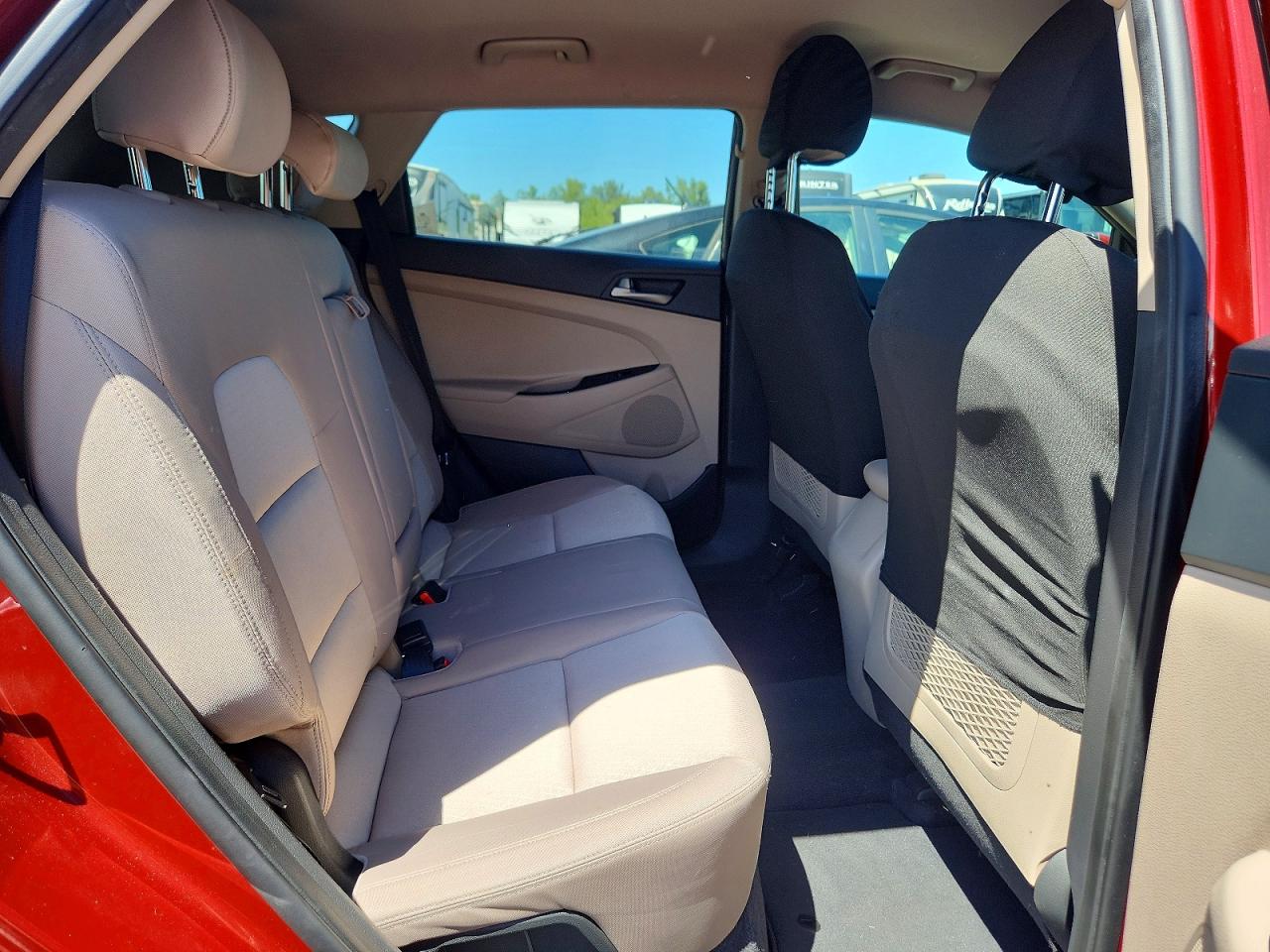 2018 Hyundai Tucson Sel Maroon vin: KM8J3CA47JU784066