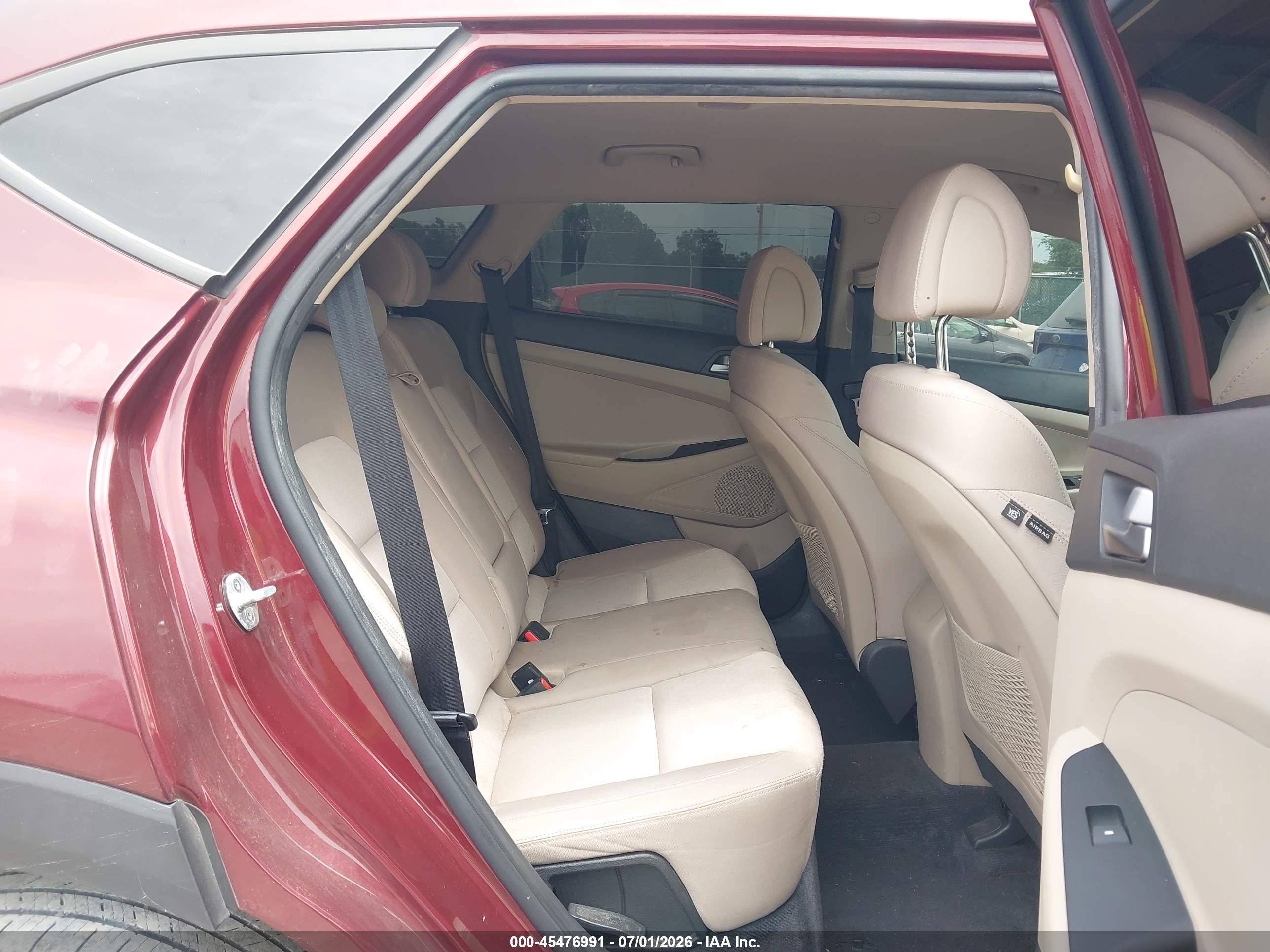 2018 Hyundai Tucson Sel Maroon vin: KM8J3CA48JU619577