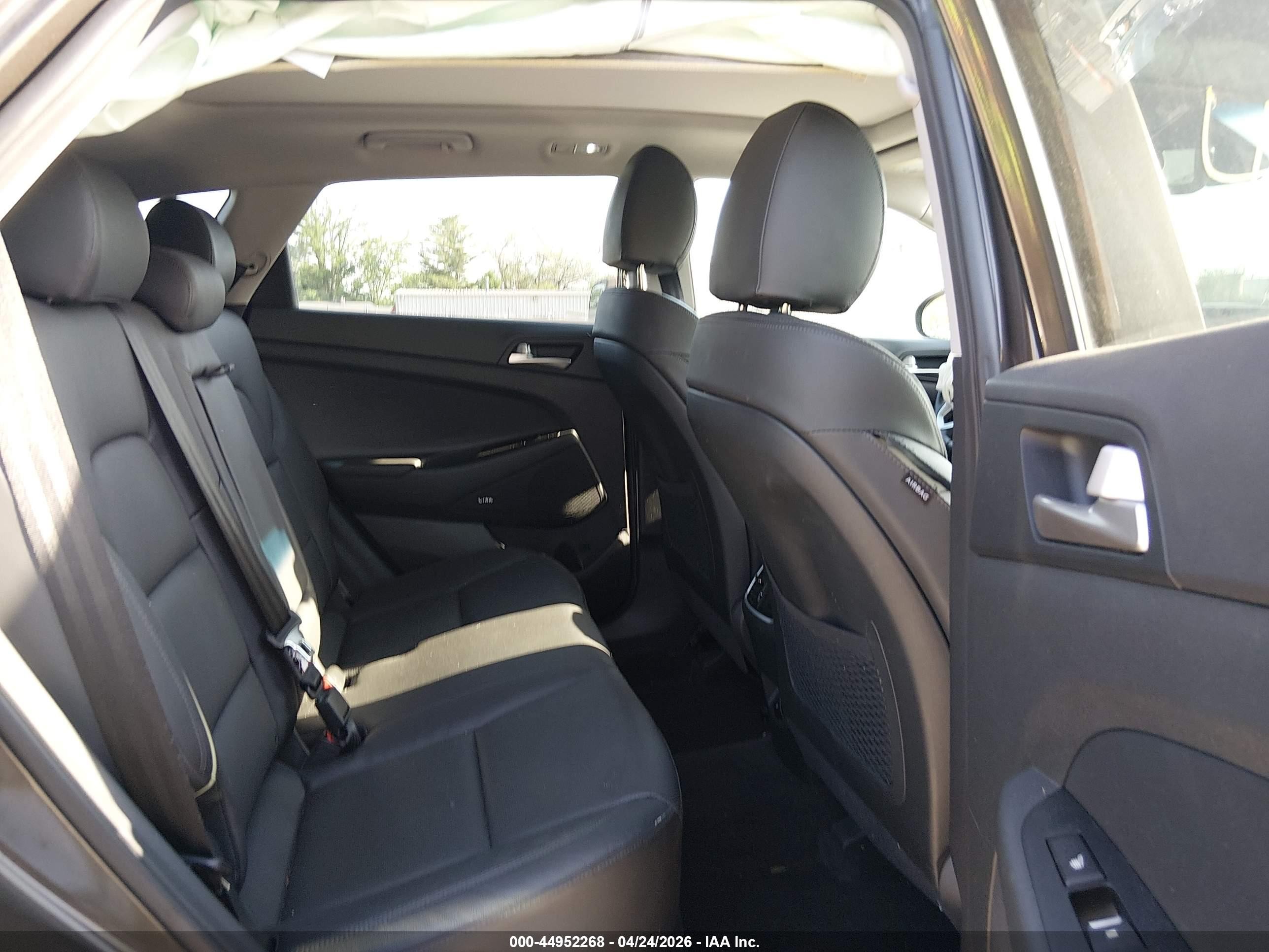 2019 Hyundai Tucson Ultimate Black vin: KM8J3CAL1KU839913