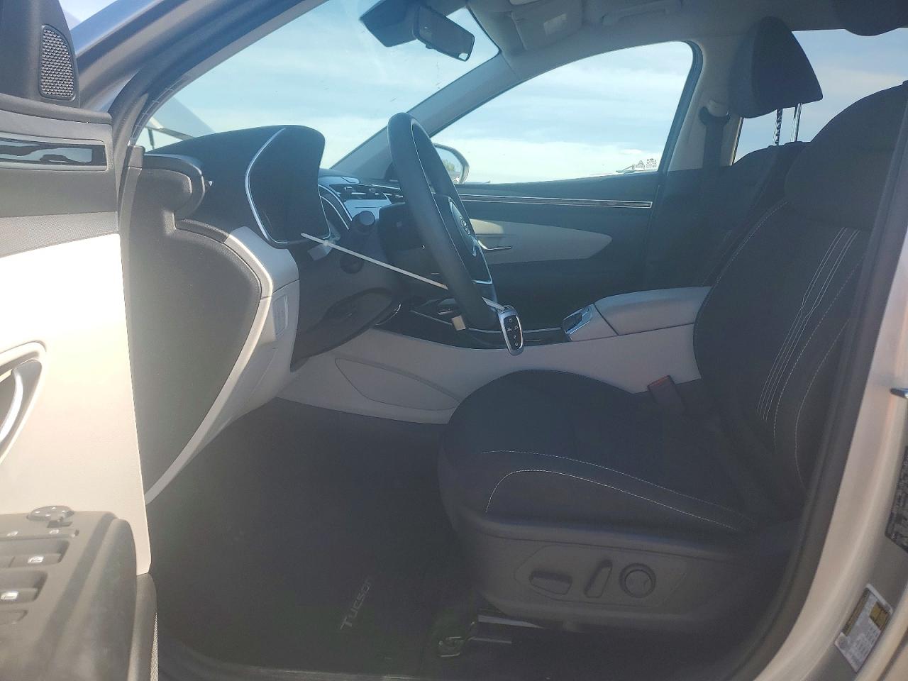 2024 Hyundai Tucson Sel Серебряный vin: KM8JB3DE8RU309383