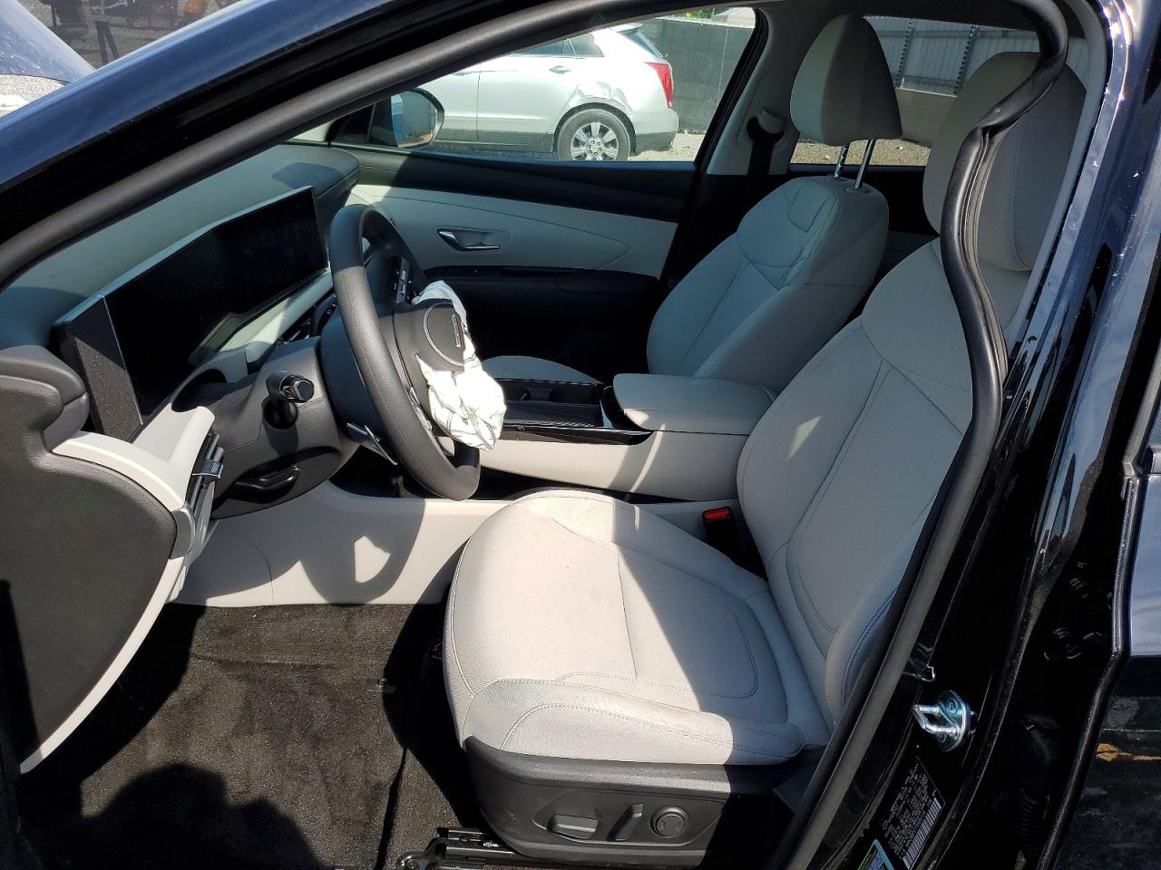 2026 Hyundai Tucson Sel Black vin: KM8JBDD17TU431114