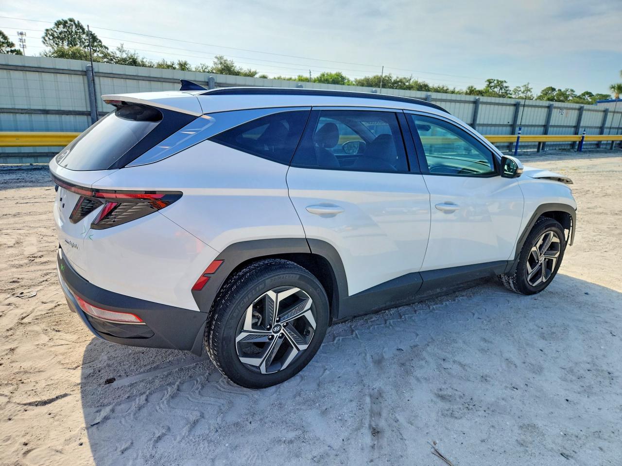 2023 Hyundai Tucson Limited White vin: KM8JECA18PU102756