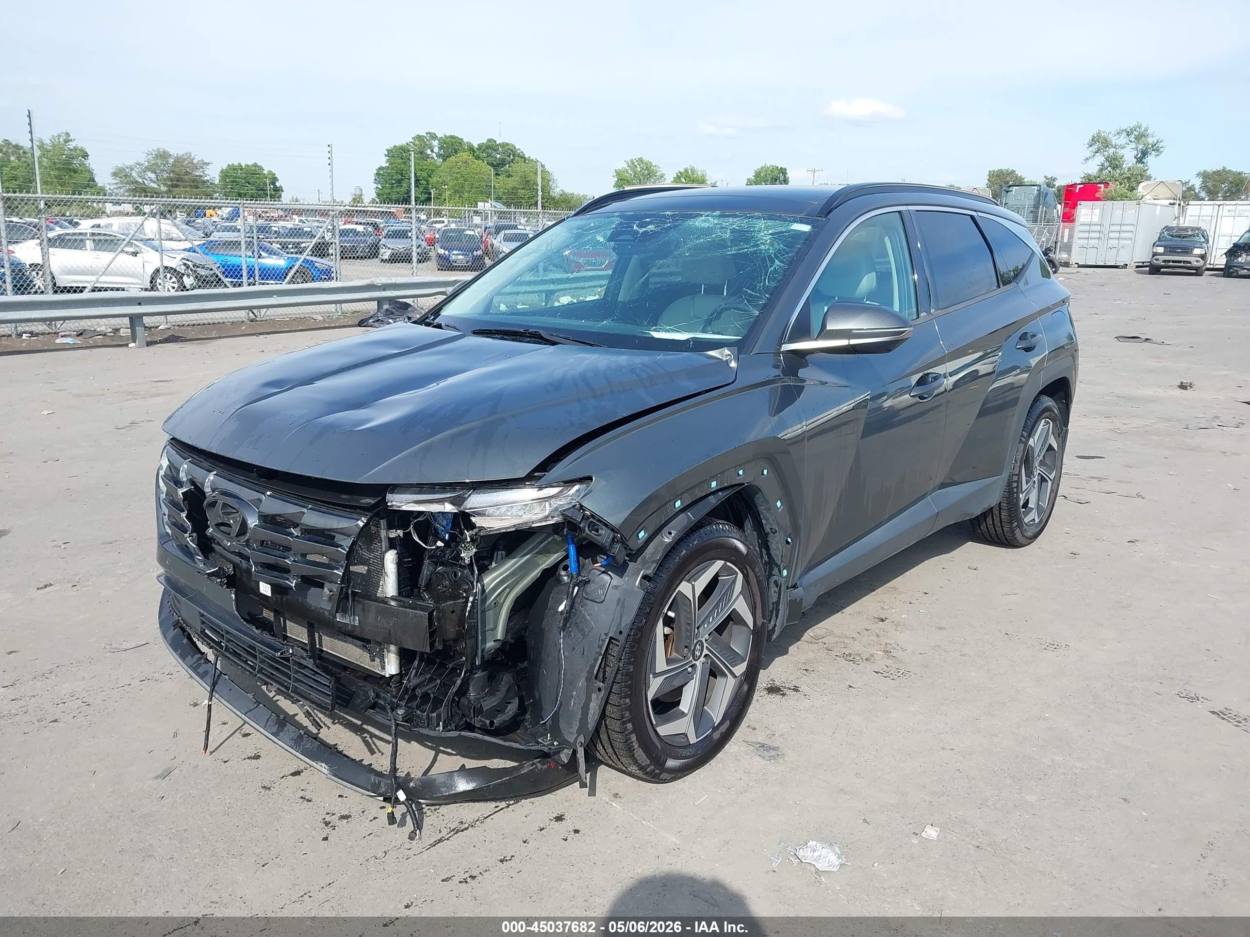 2022 Hyundai Tucson Limited Gray vin: KM8JECAE9NU060369