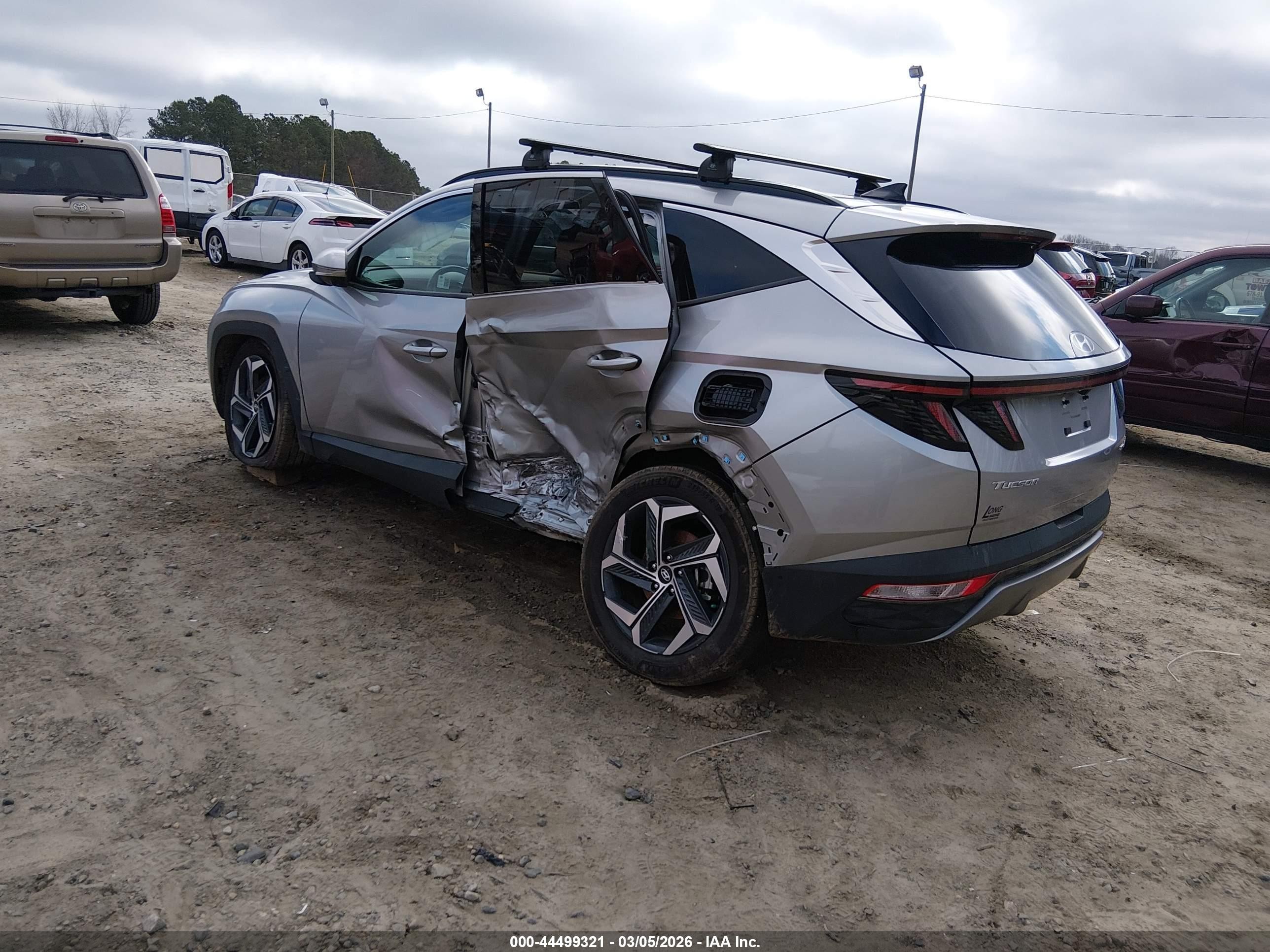 2024 Hyundai Tucson Hybrid Limited Серебряный vin: KM8JECD18RU235810