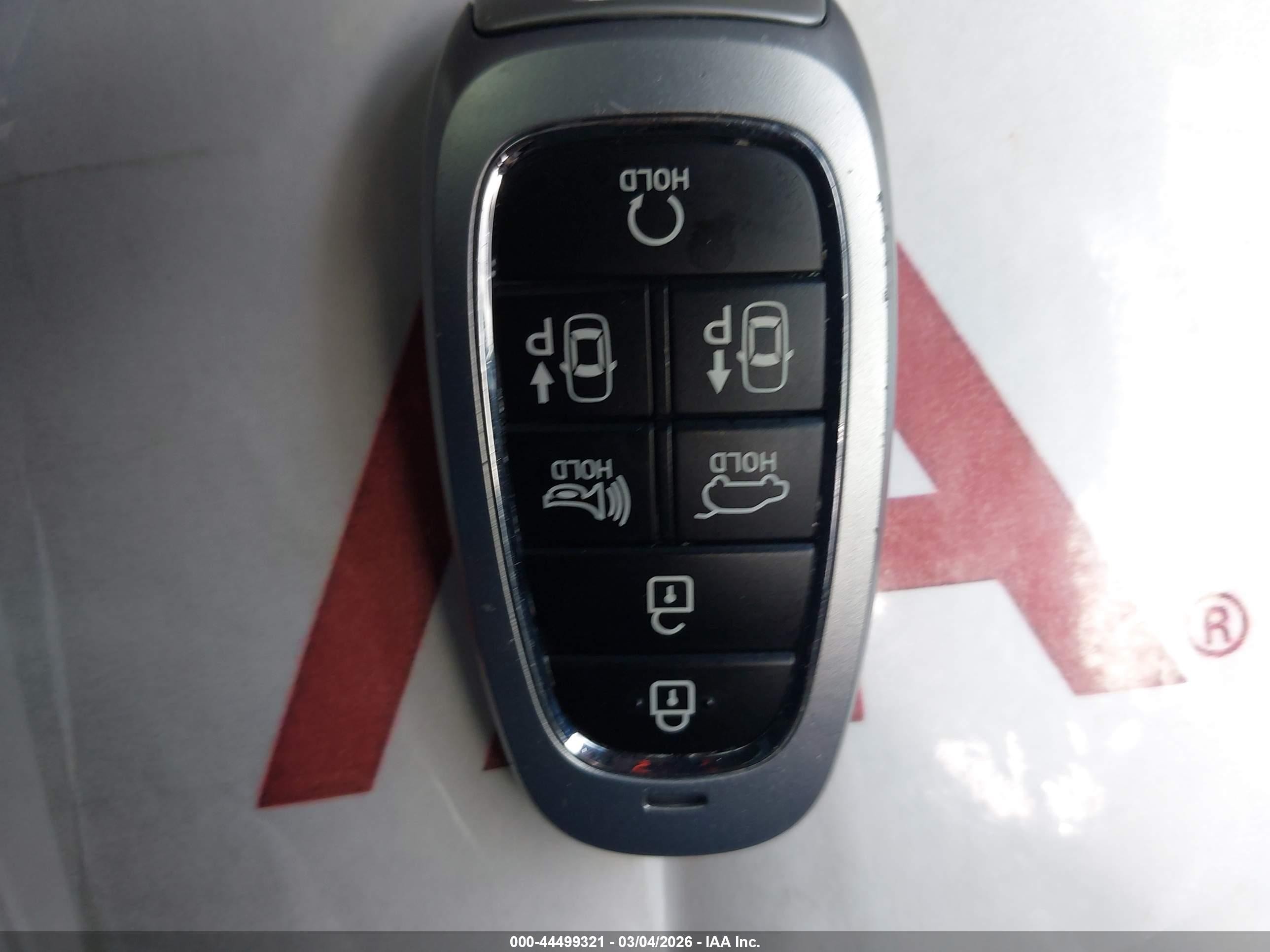 2024 Hyundai Tucson Hybrid Limited Серебряный vin: KM8JECD18RU235810
