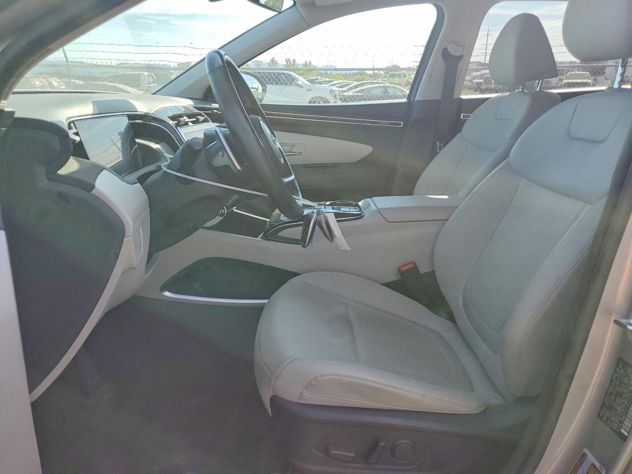 2023 Hyundai Tucson Sel Convenience Silver vin: KM8JFCA10PU112355