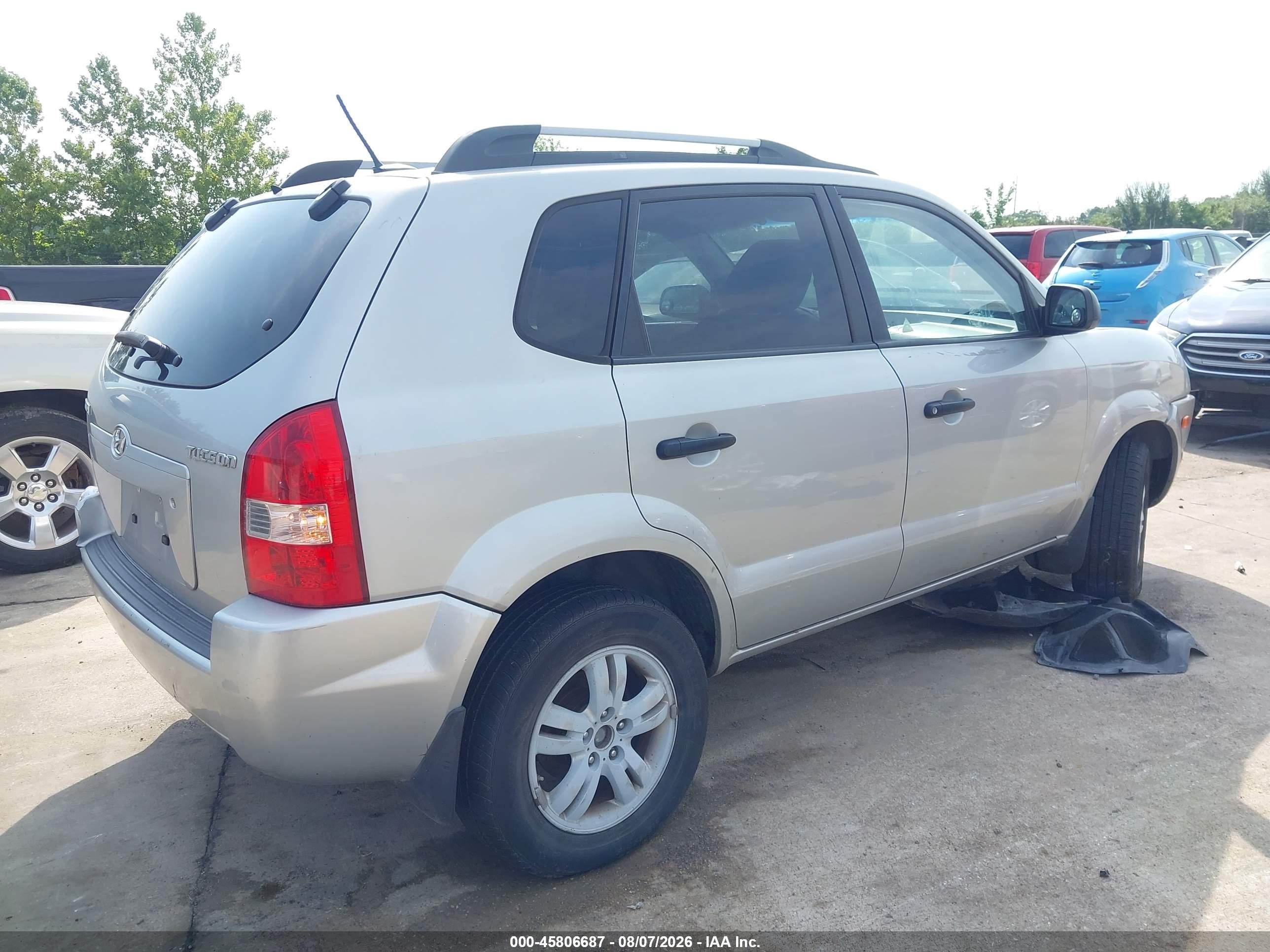 2008 Hyundai Tucson Gls Серебряный vin: KM8JM12B28U872838