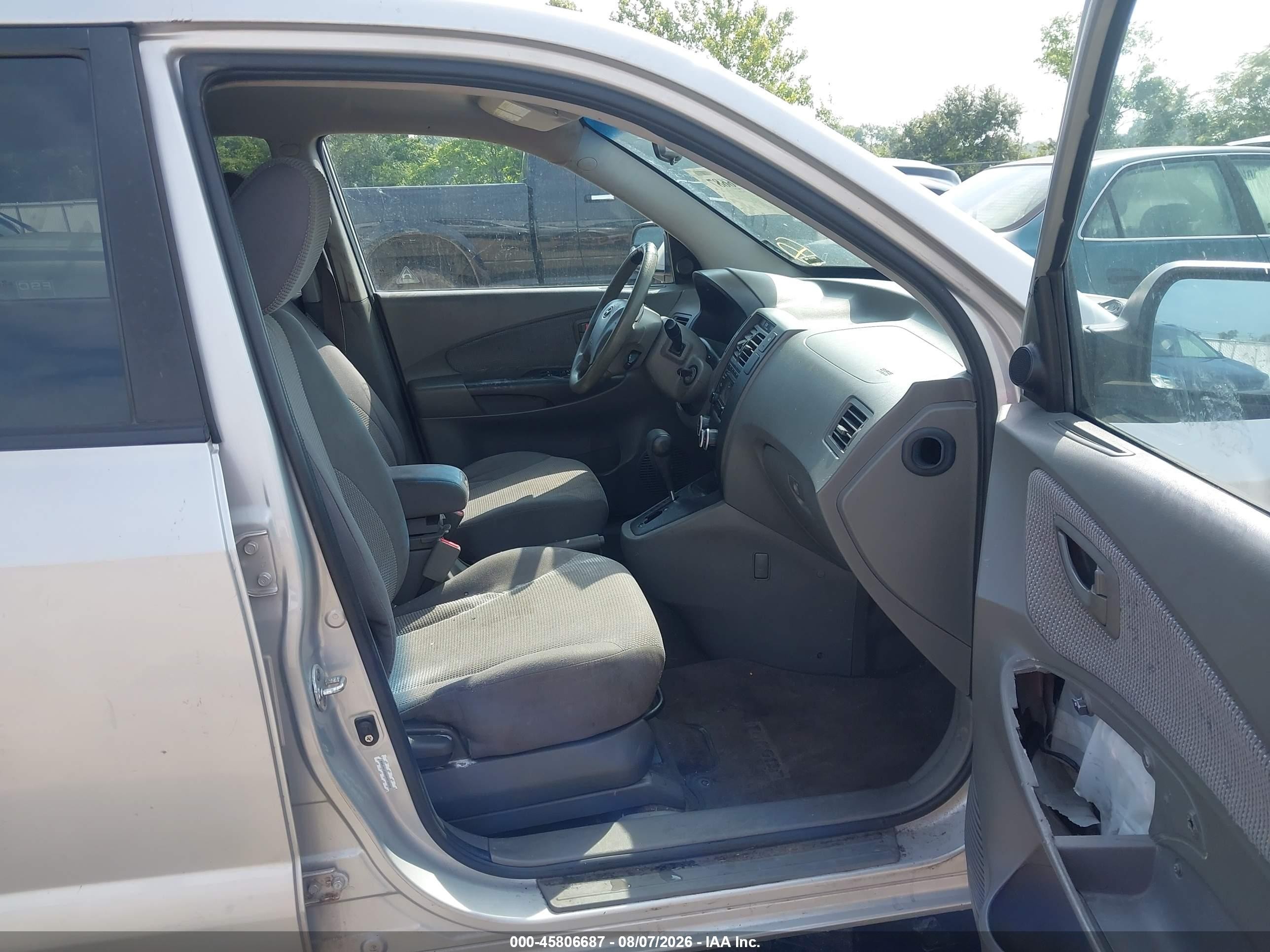 2008 Hyundai Tucson Gls Серебряный vin: KM8JM12B28U872838