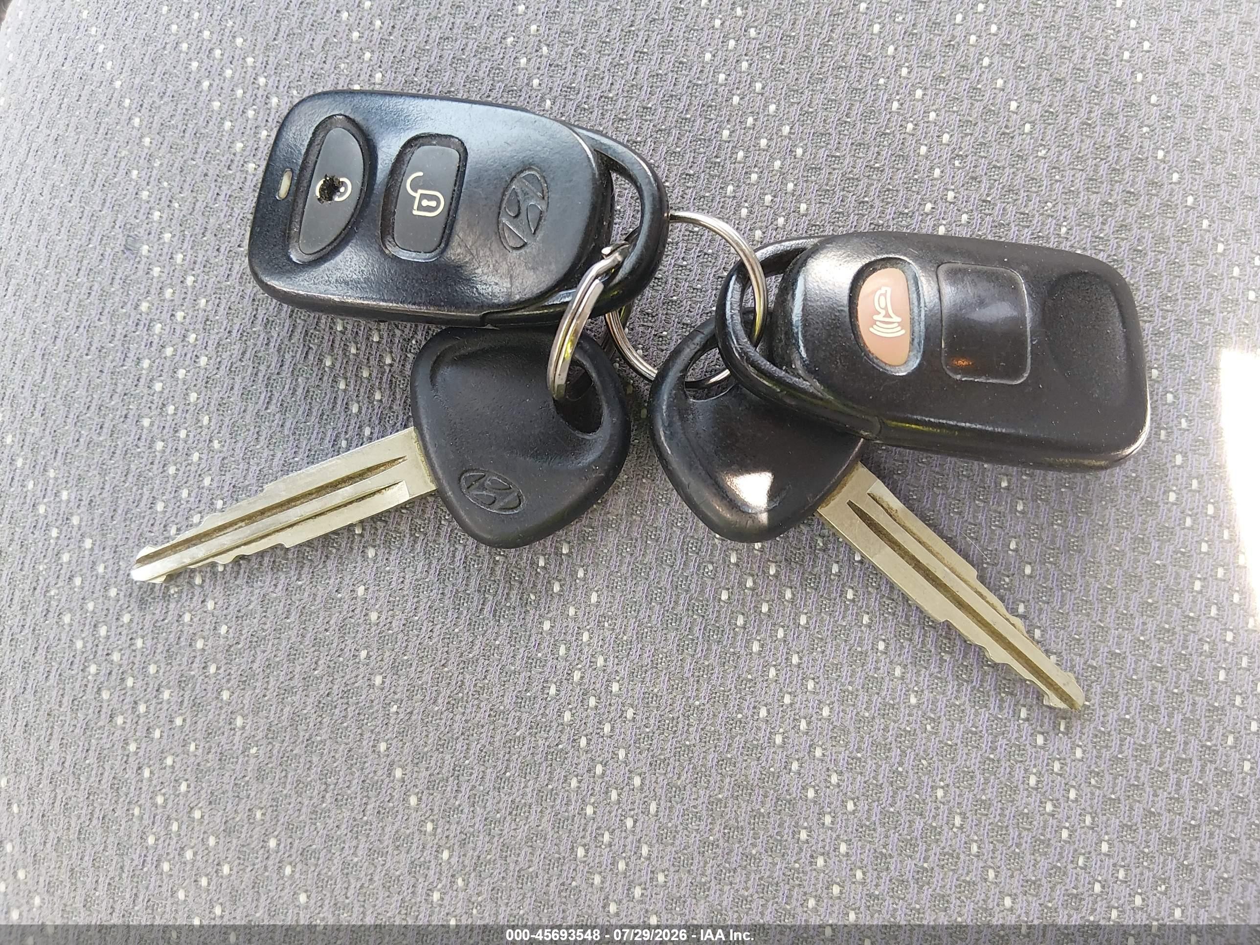 2005 Hyundai Tucson Gl Silver vin: KM8JM12B35U195908