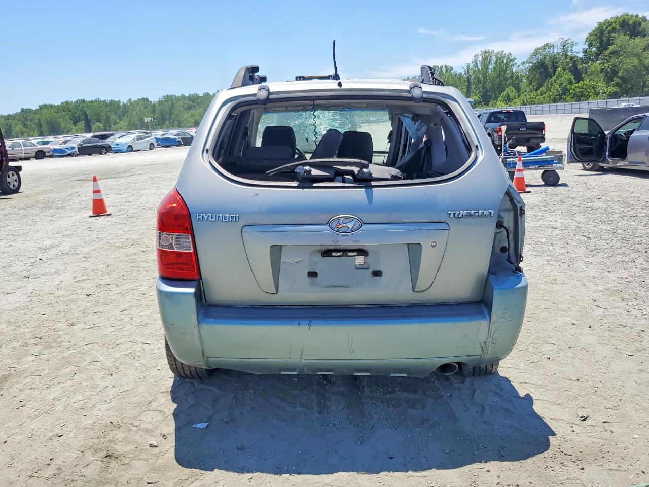 2006 Hyundai Tucson Gl Silver vin: KM8JM12B36U414433