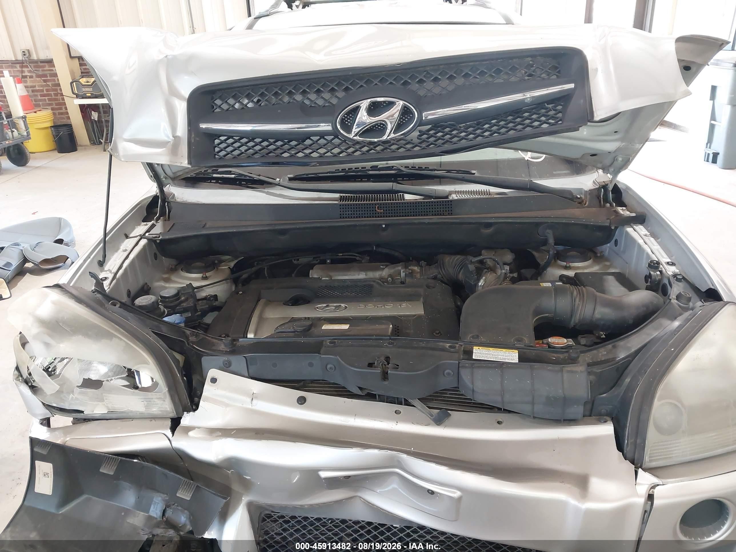 2006 Hyundai Tucson Gl Silver vin: KM8JM12B36U473000