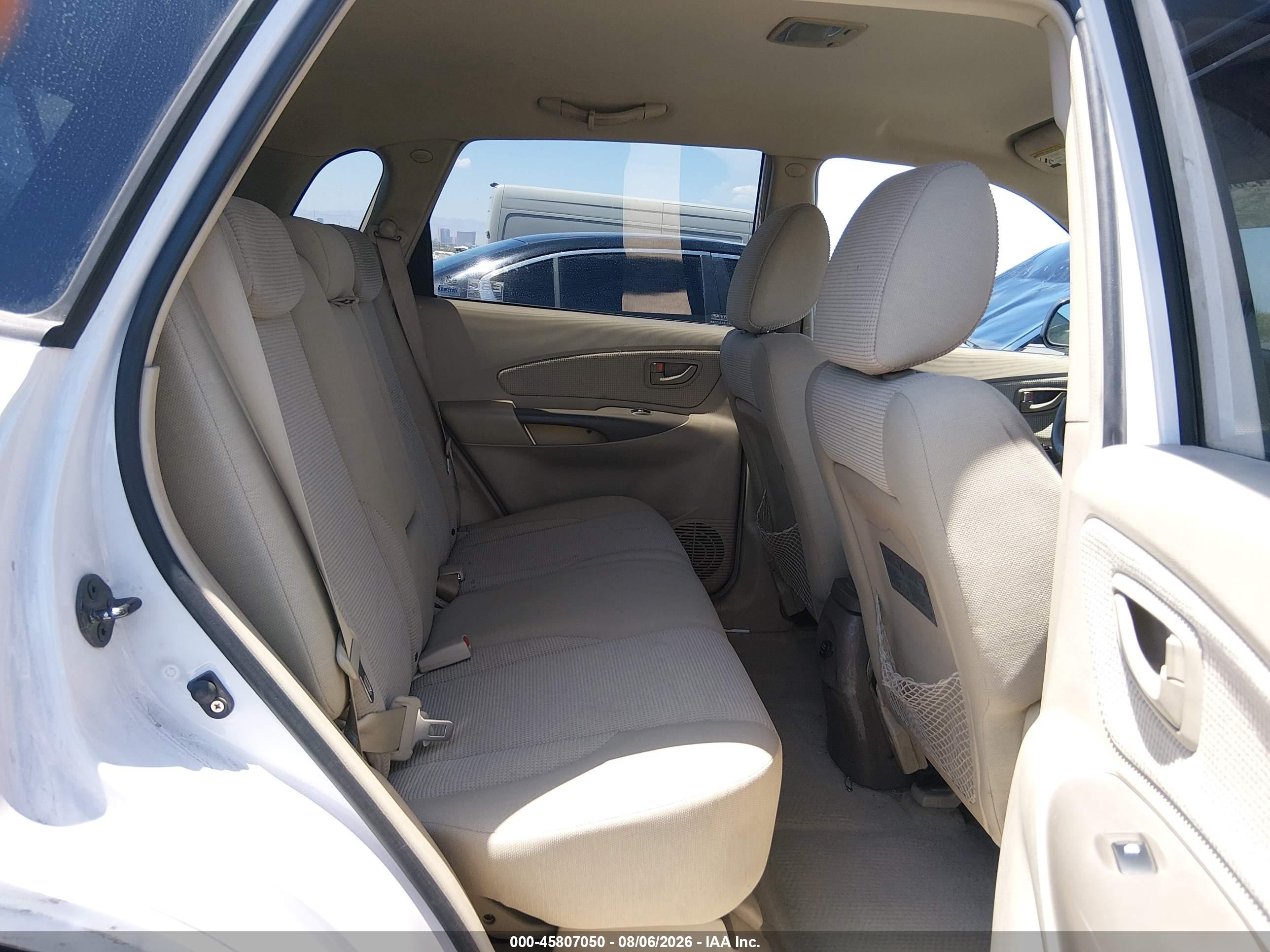 2007 Hyundai Tucson Gls White vin: KM8JM12B37U649609