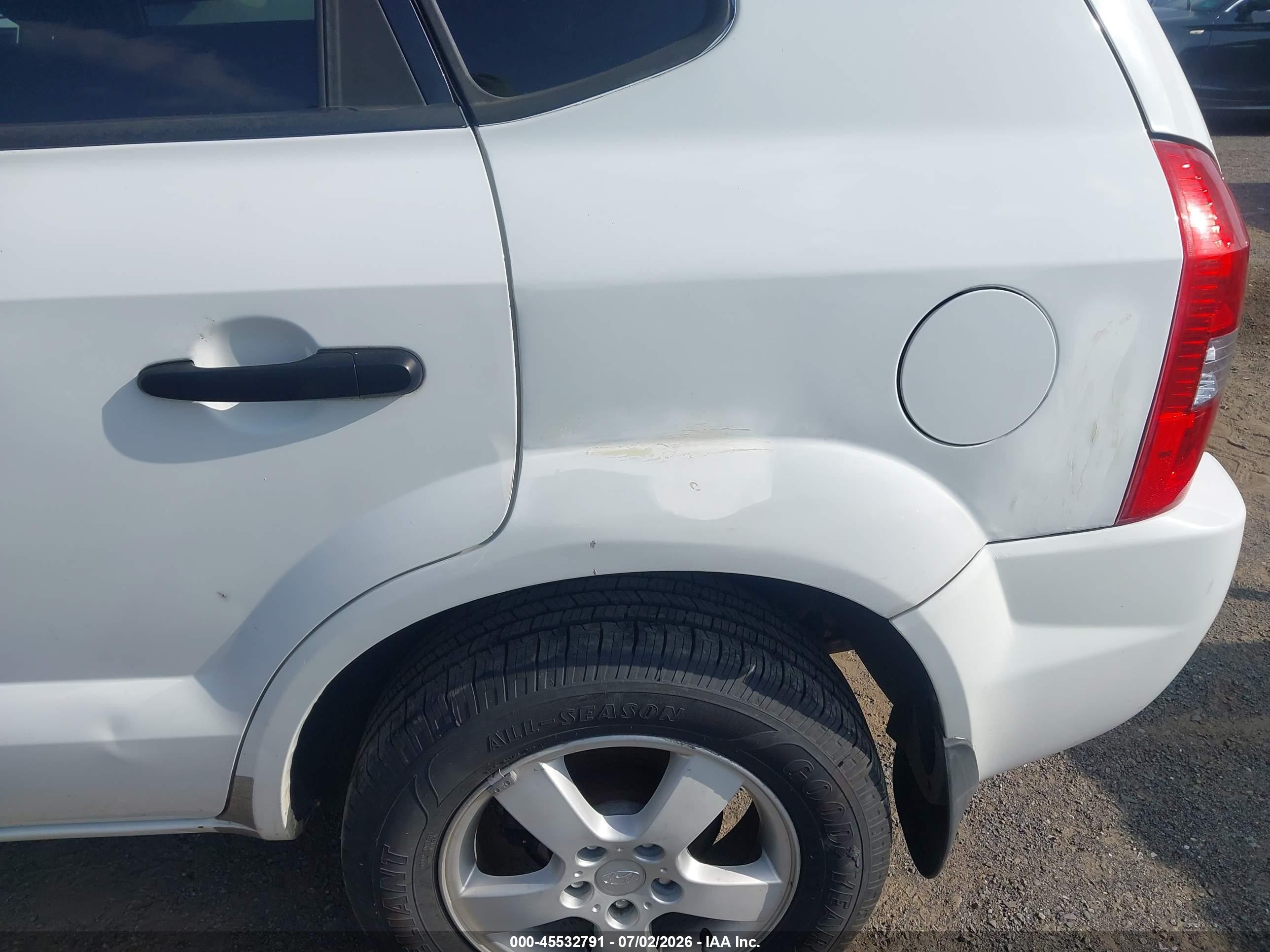 2005 Hyundai Tucson Gl White vin: KM8JM12B55U079805