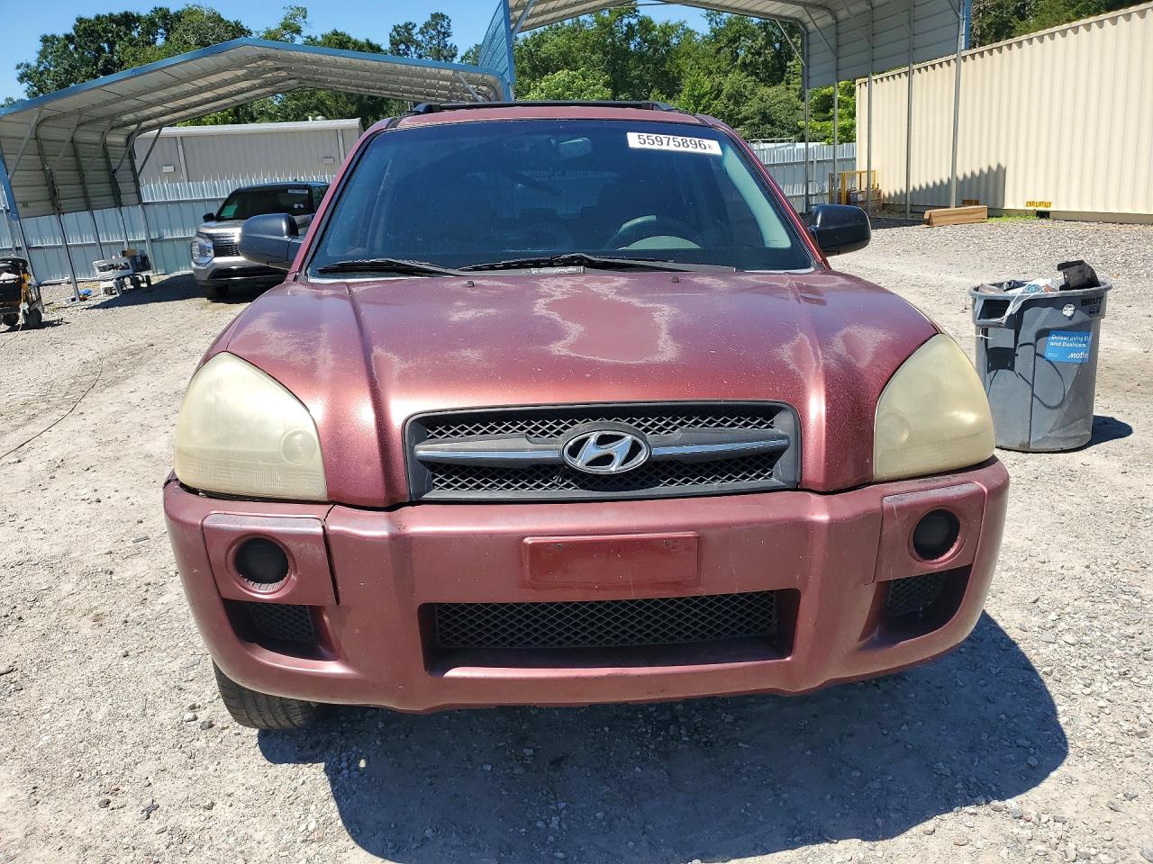2006 Hyundai Tucson Gl Burgundy vin: KM8JM12B56U437504