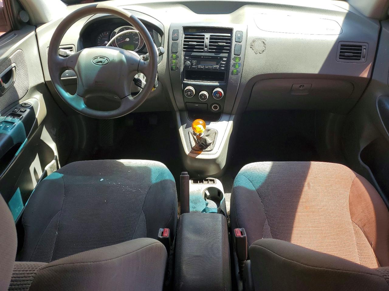 2006 Hyundai Tucson Gl Burgundy vin: KM8JM12B56U437504