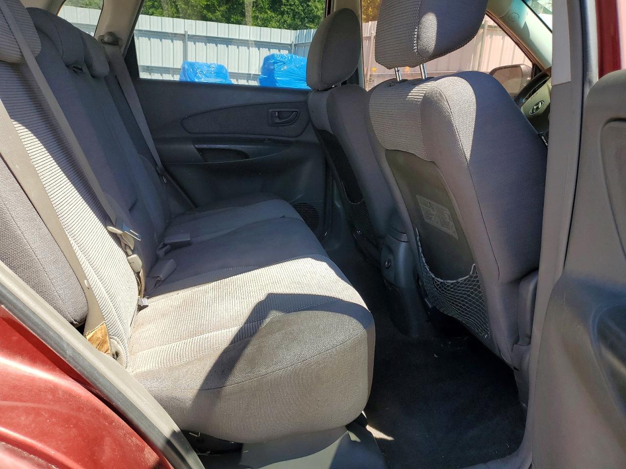 2006 Hyundai Tucson Gl Burgundy vin: KM8JM12B56U437504