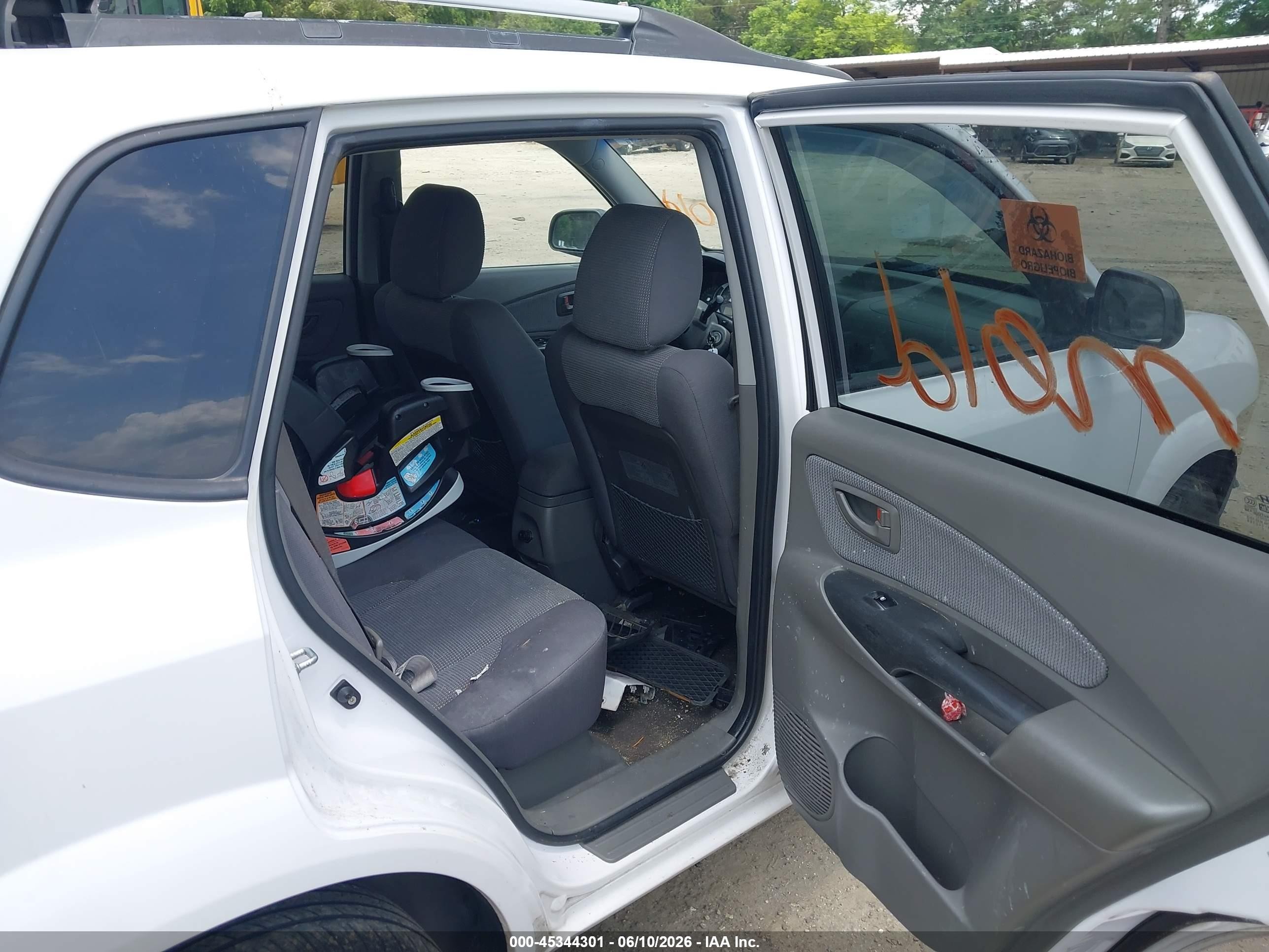 2008 Hyundai Tucson Gls White vin: KM8JM12B78U808455