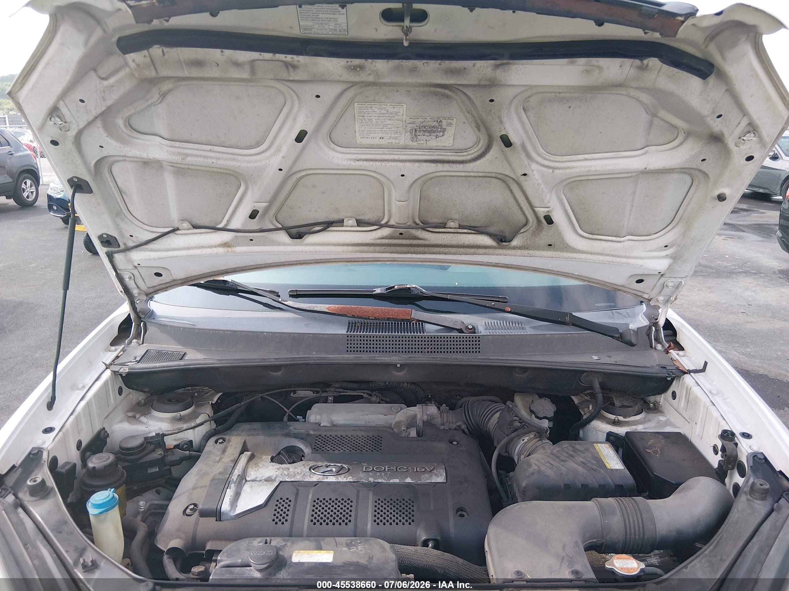 2005 Hyundai Tucson Gl White vin: KM8JM12B85U111873