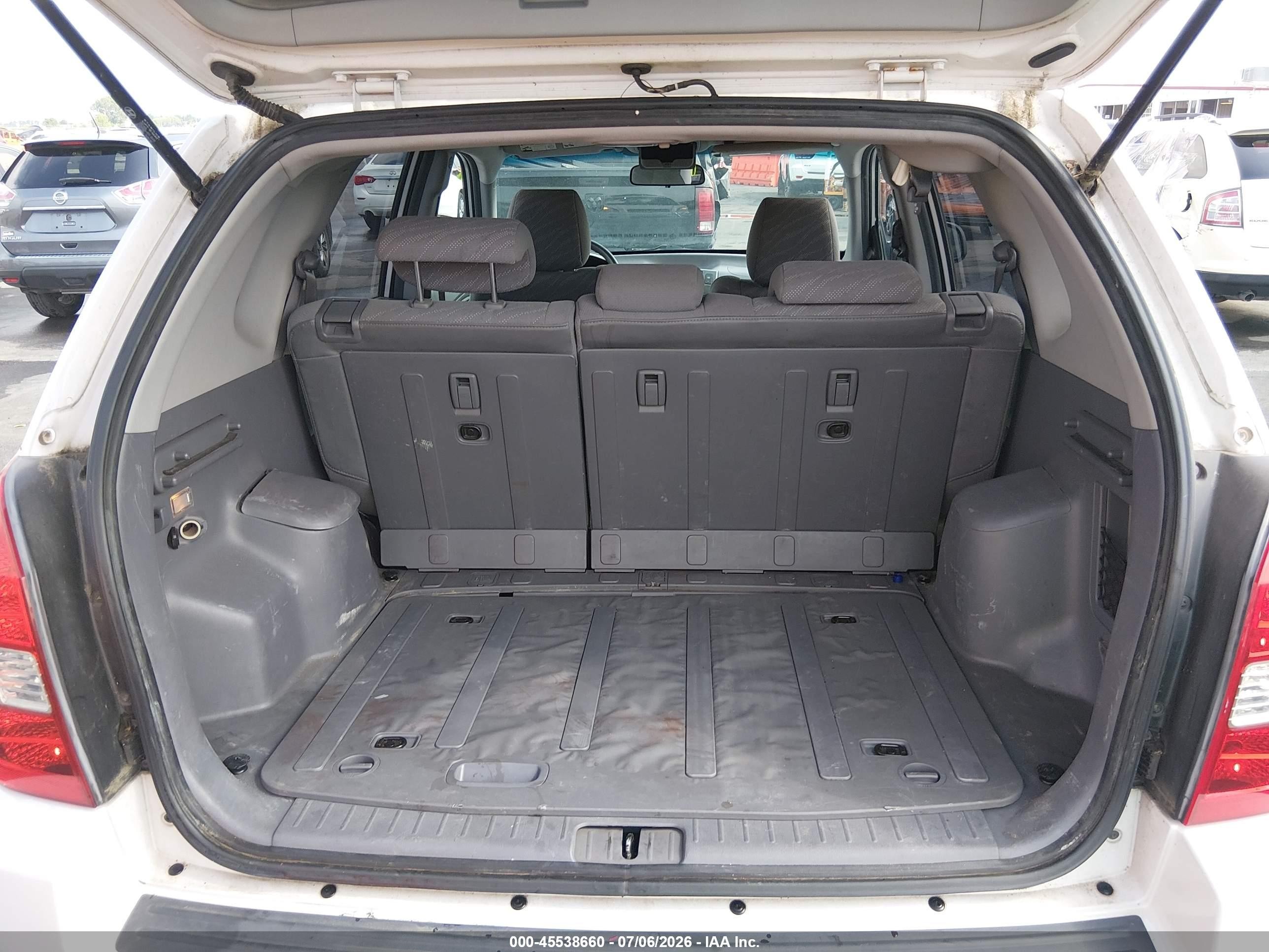 2005 Hyundai Tucson Gl White vin: KM8JM12B85U111873