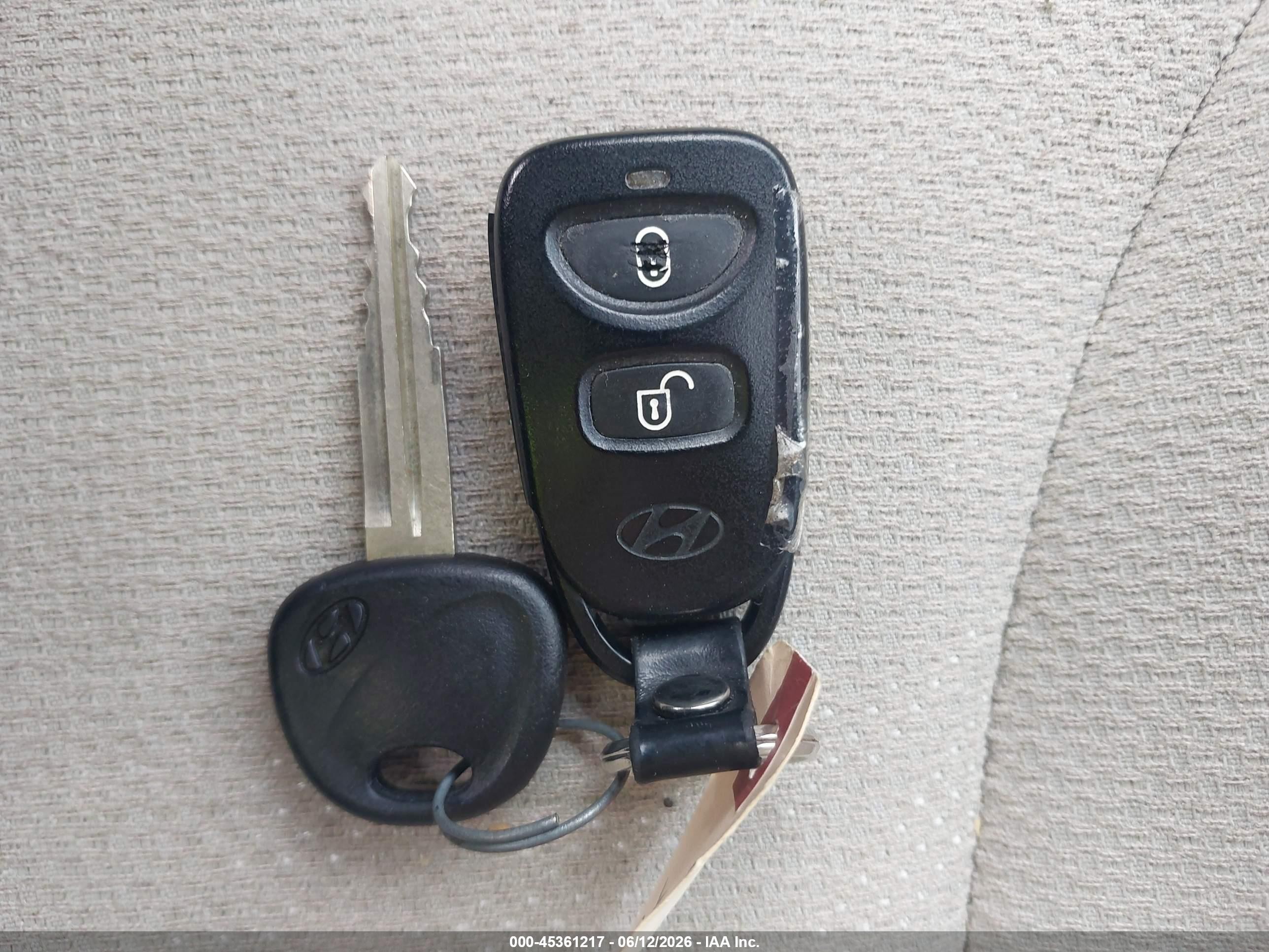 2005 Hyundai Tucson Gl Blue vin: KM8JM12B95U219919