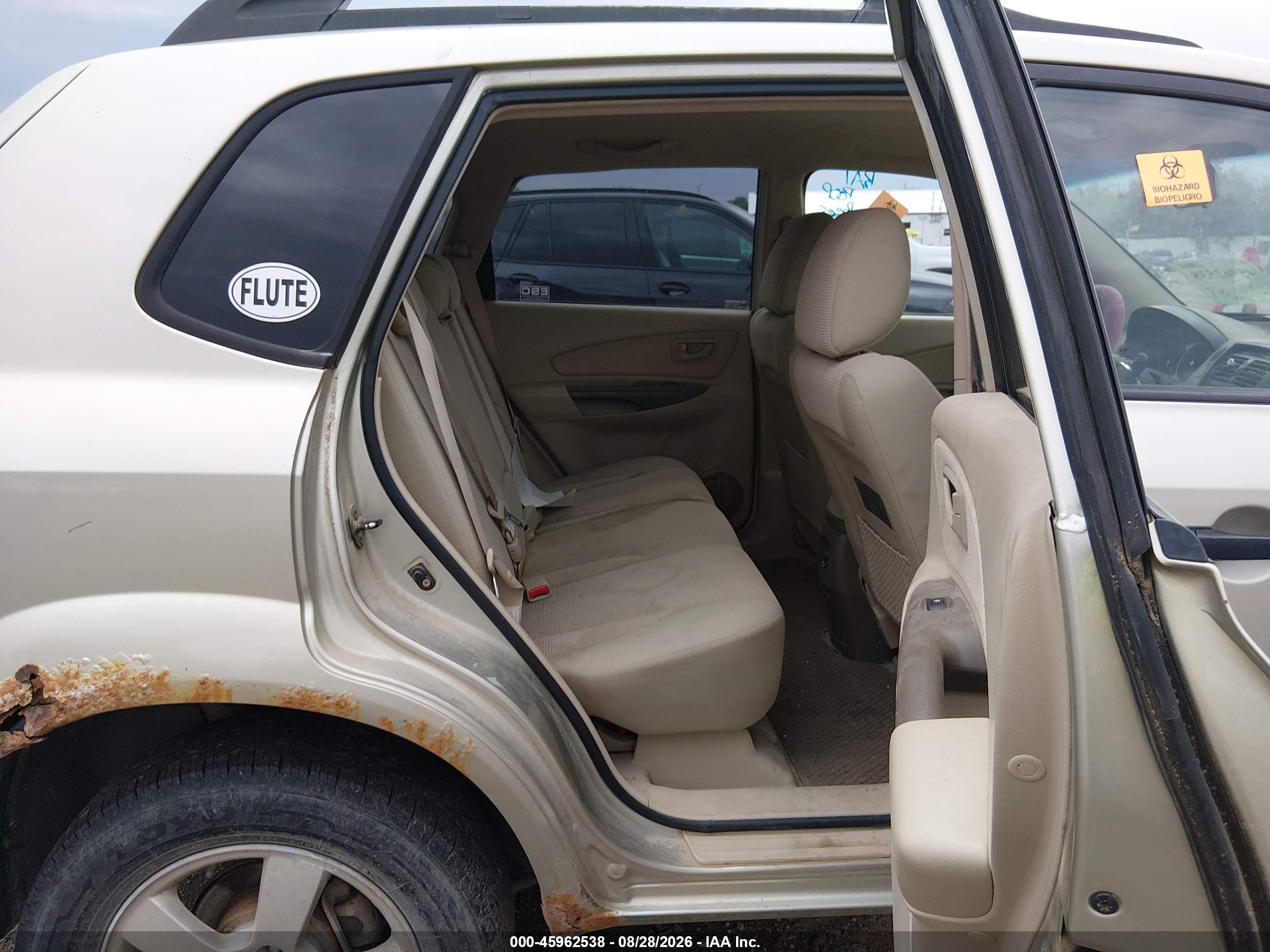 2008 Hyundai Tucson Gls Gold vin: KM8JM12B98U709829