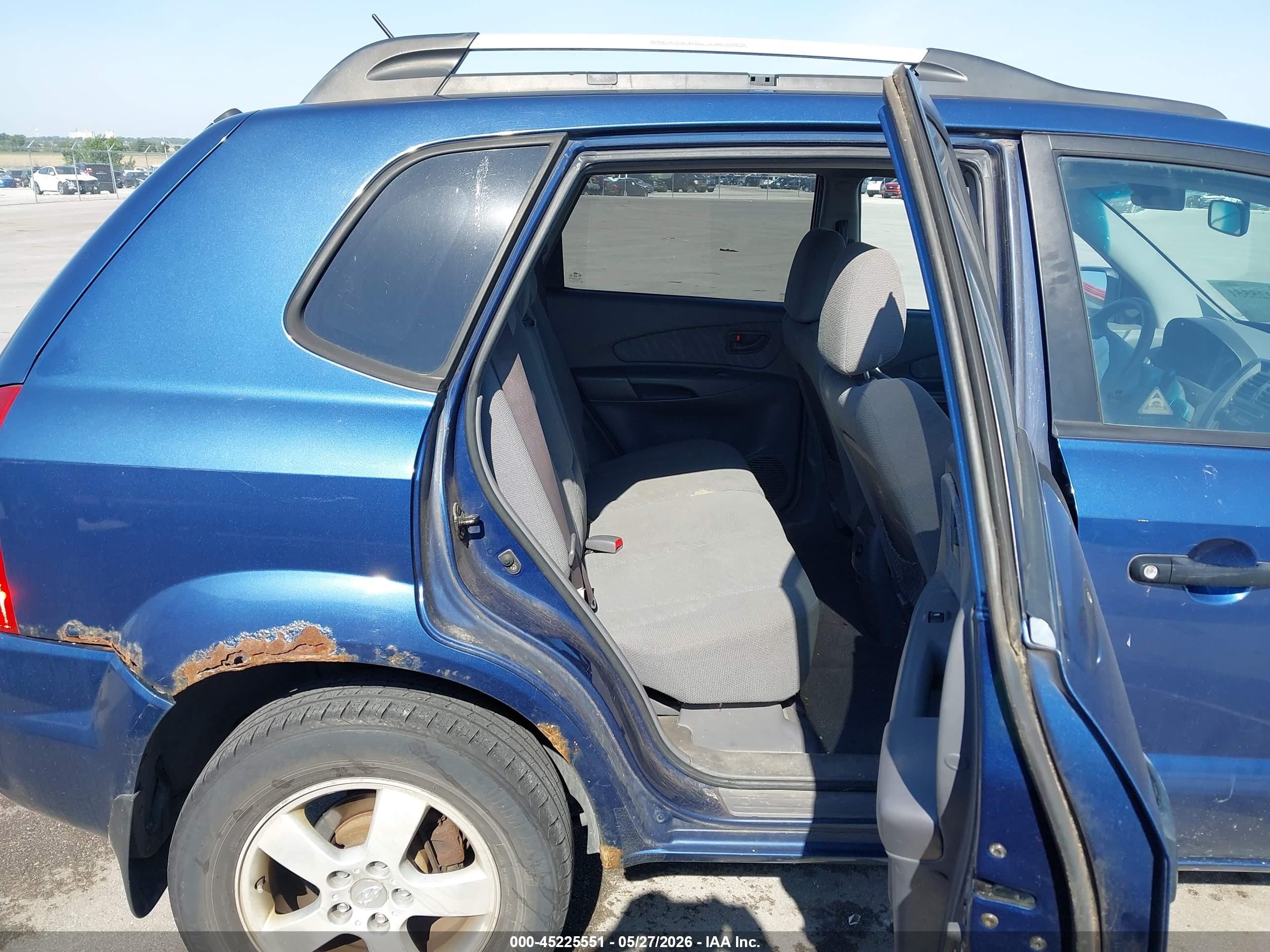2005 Hyundai Tucson Gl Blue vin: KM8JM12BX5U082165
