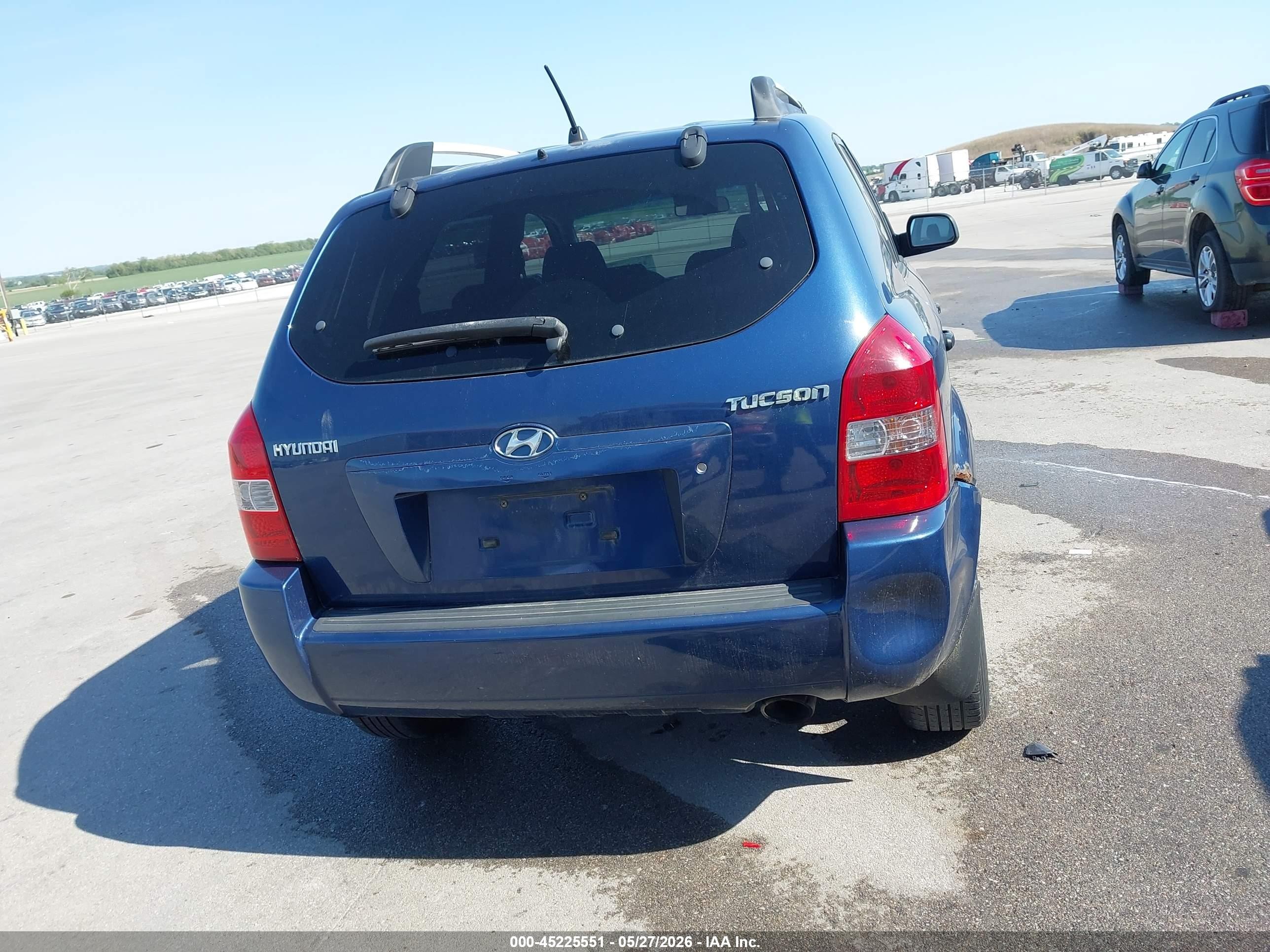 2005 Hyundai Tucson Gl Blue vin: KM8JM12BX5U082165