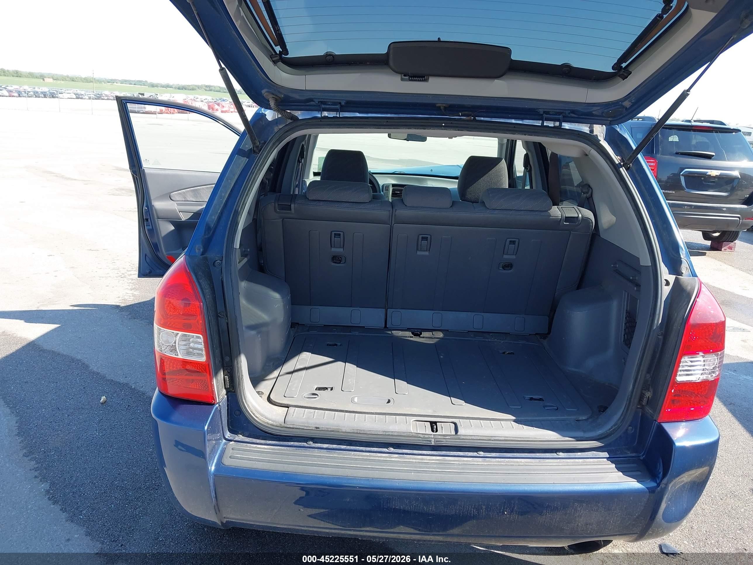 2005 Hyundai Tucson Gl Blue vin: KM8JM12BX5U082165