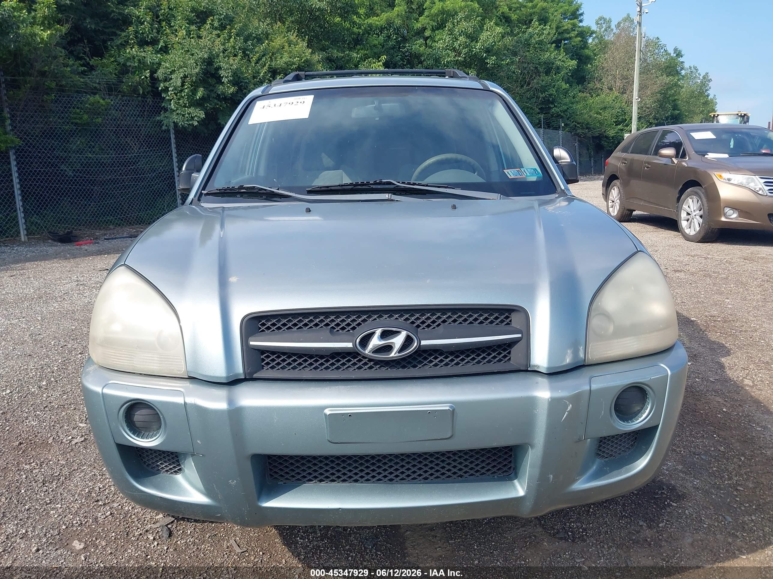 2005 Hyundai Tucson Gl Light Blue vin: KM8JM12BX5U103032
