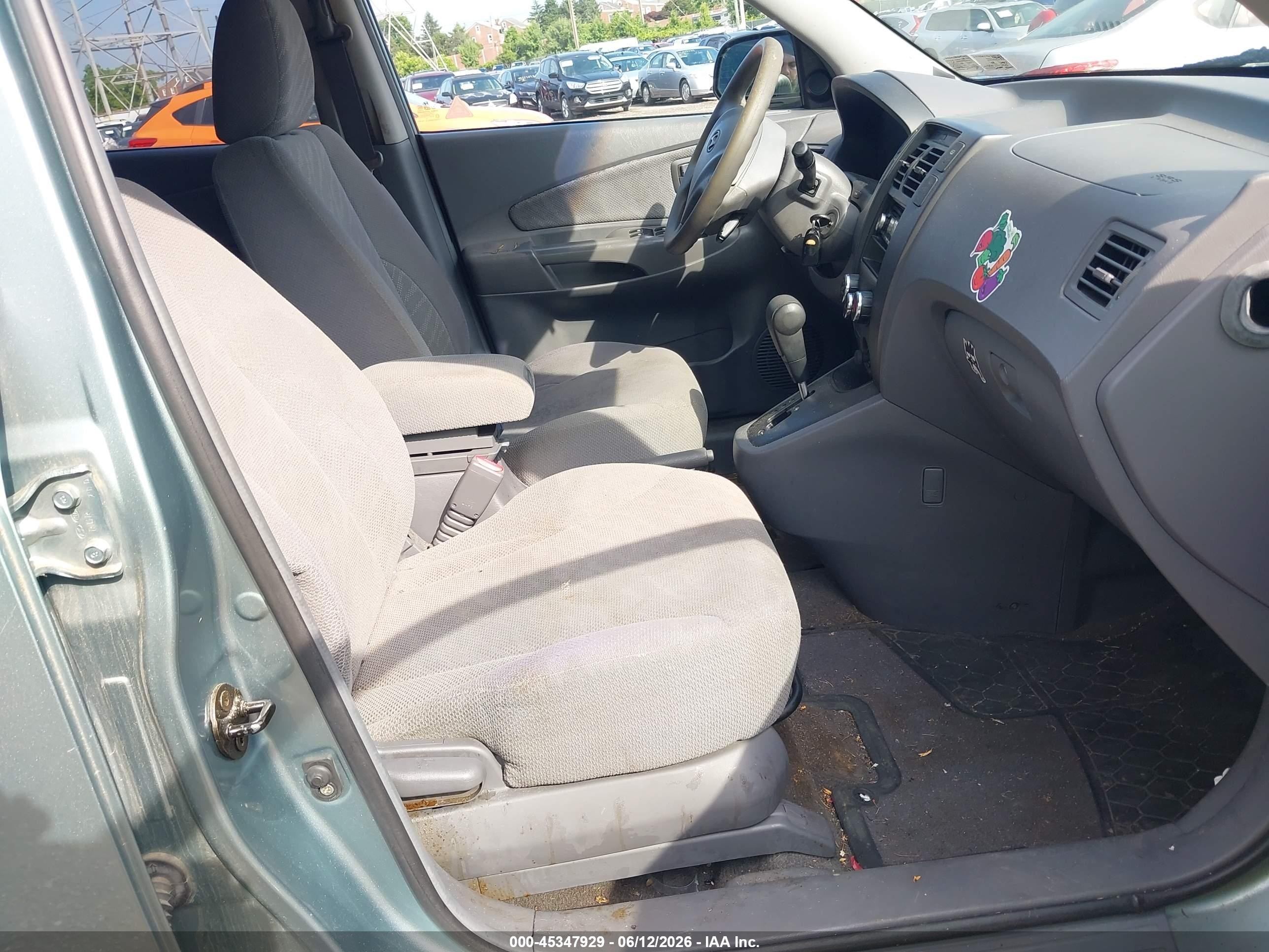 2005 Hyundai Tucson Gl Light Blue vin: KM8JM12BX5U103032