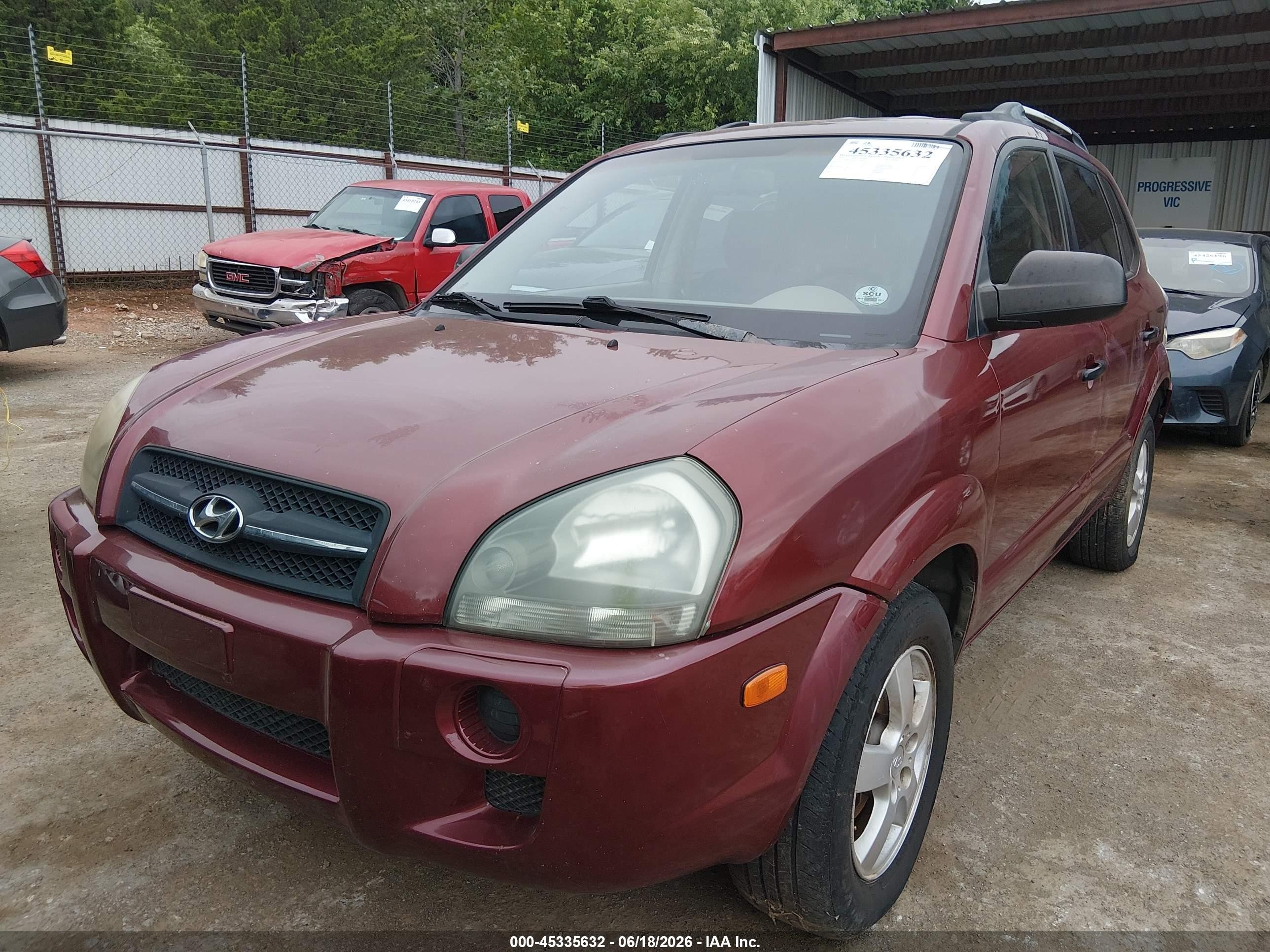2005 Hyundai Tucson Gl Burgundy vin: KM8JM12BX5U109820