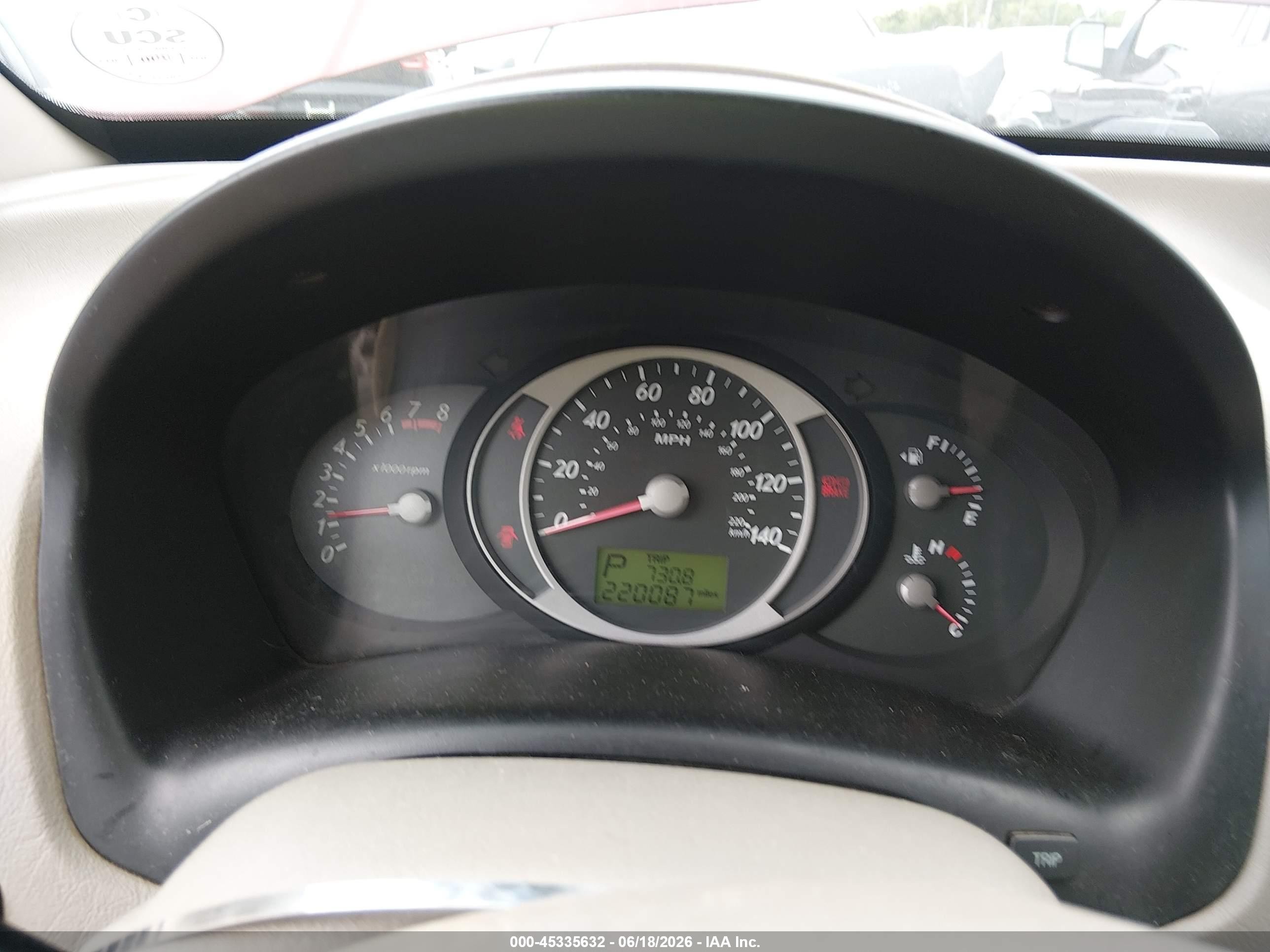 2005 Hyundai Tucson Gl Burgundy vin: KM8JM12BX5U109820