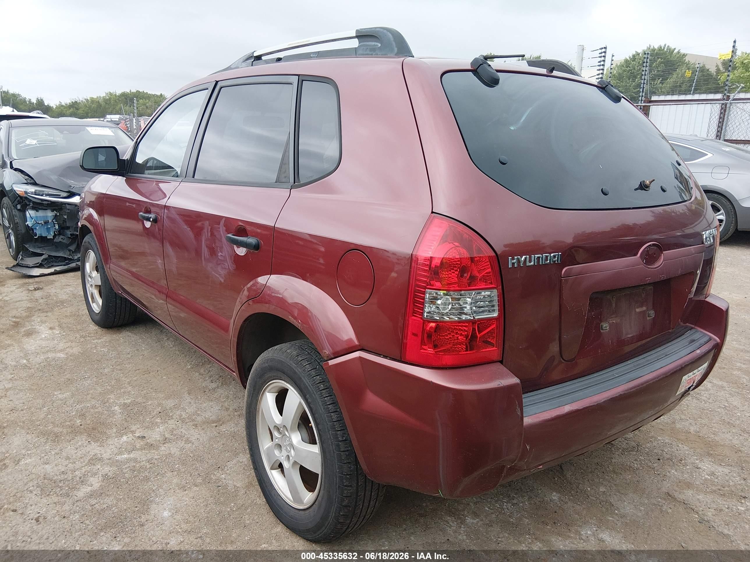 2005 Hyundai Tucson Gl Burgundy vin: KM8JM12BX5U109820