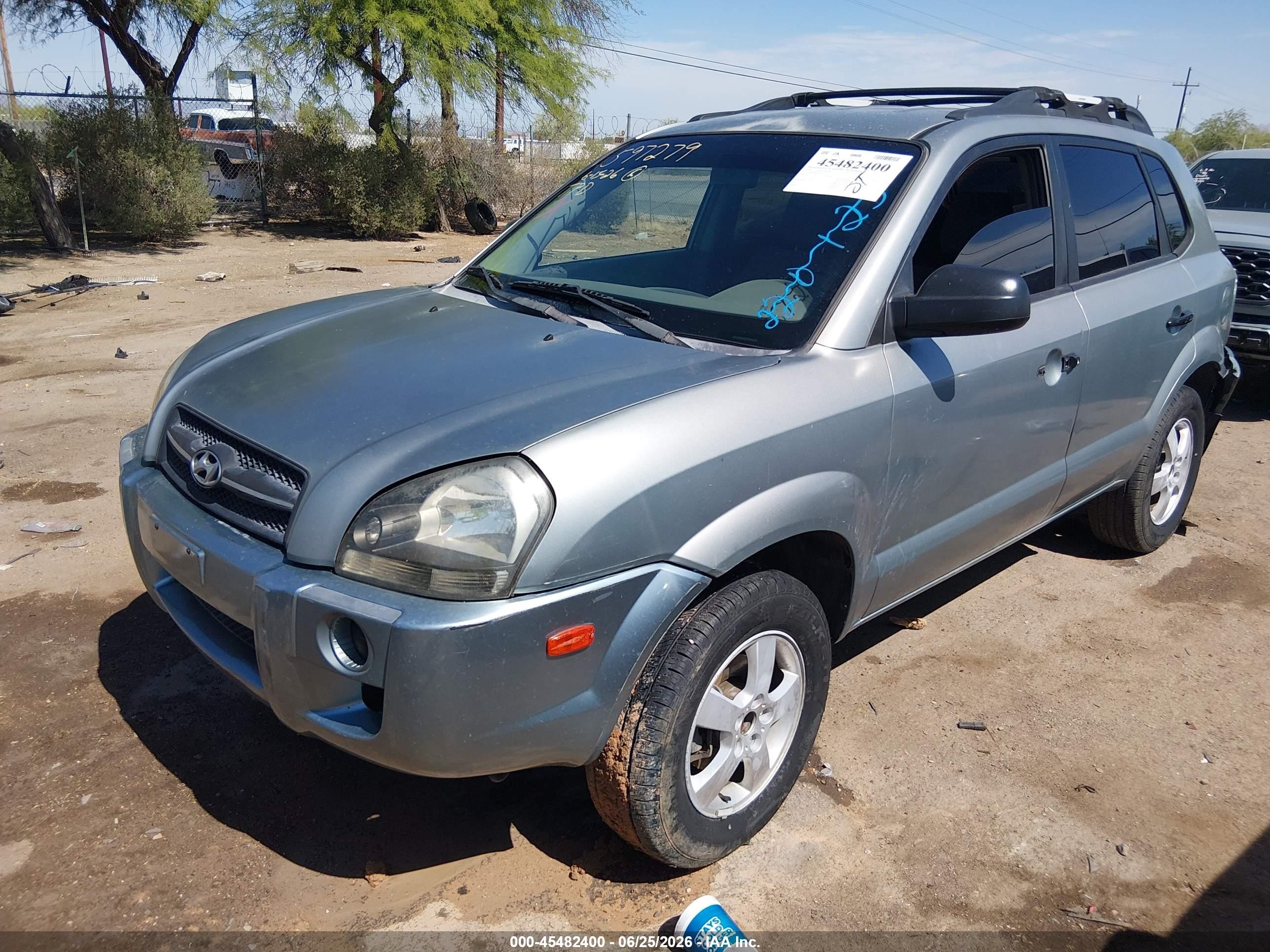 2005 Hyundai Tucson Gl Silver vin: KM8JM12BX5U207259