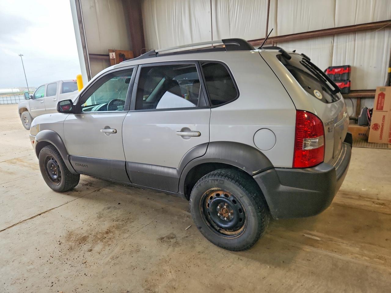 2005 Hyundai Tucson Gl Silver vin: KM8JM72D75U175357