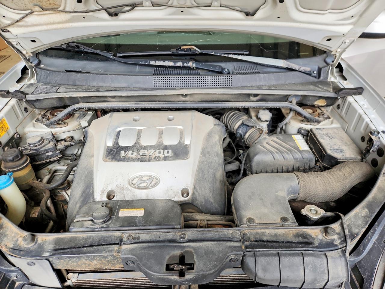 2005 Hyundai Tucson Gl Silver vin: KM8JM72D75U175357