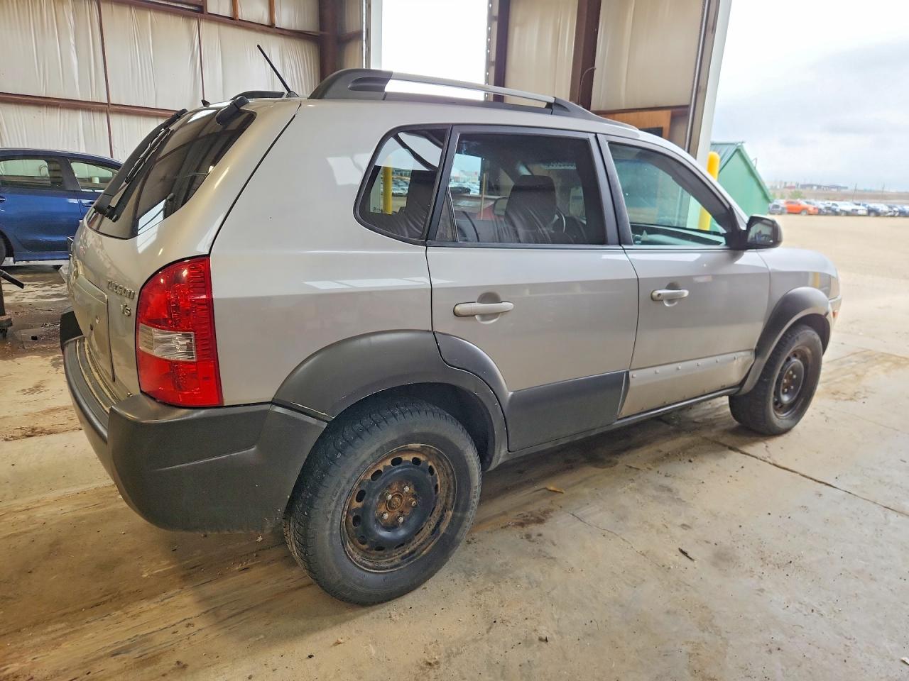 2005 Hyundai Tucson Gl Silver vin: KM8JM72D75U175357