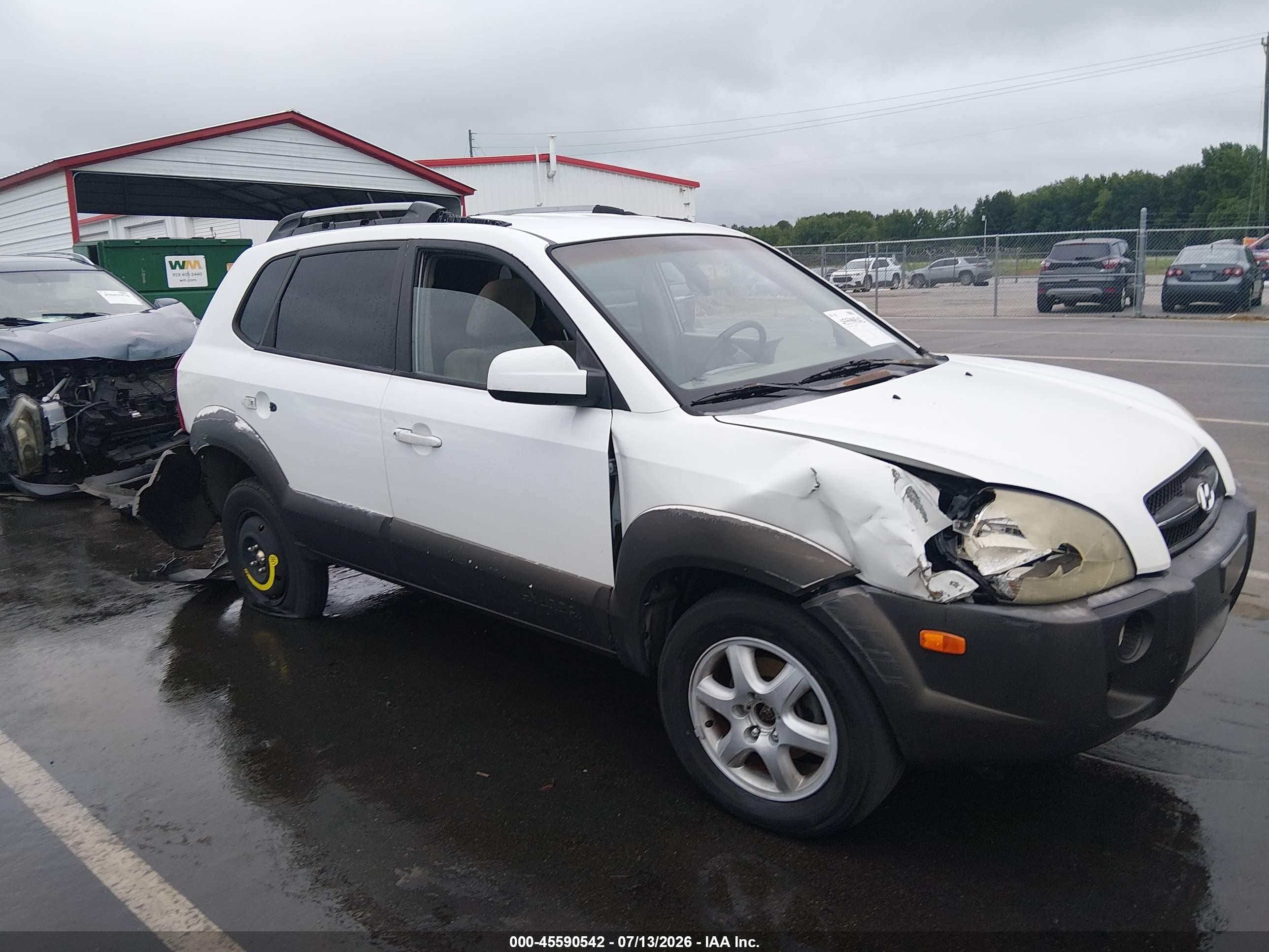 2005 Hyundai Tucson Gls/lx White vin: KM8JN12D15U044774