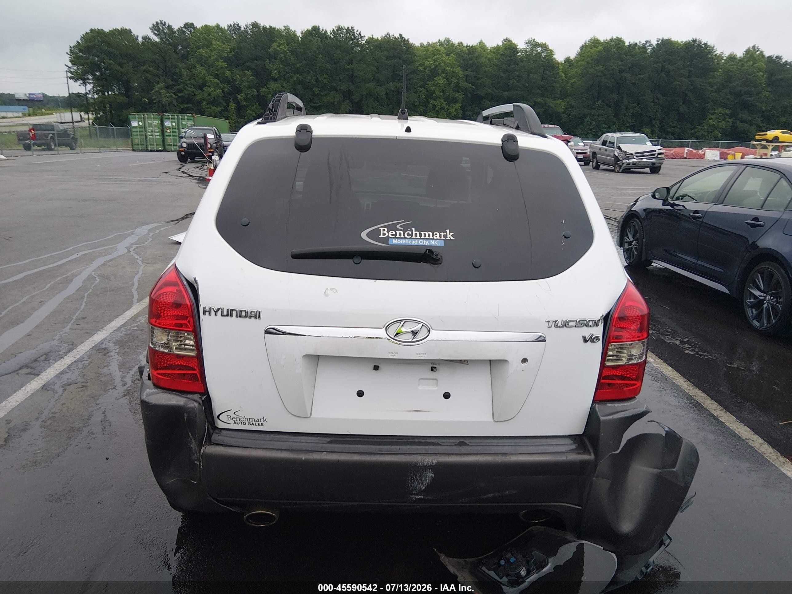 2005 Hyundai Tucson Gls/lx White vin: KM8JN12D15U044774