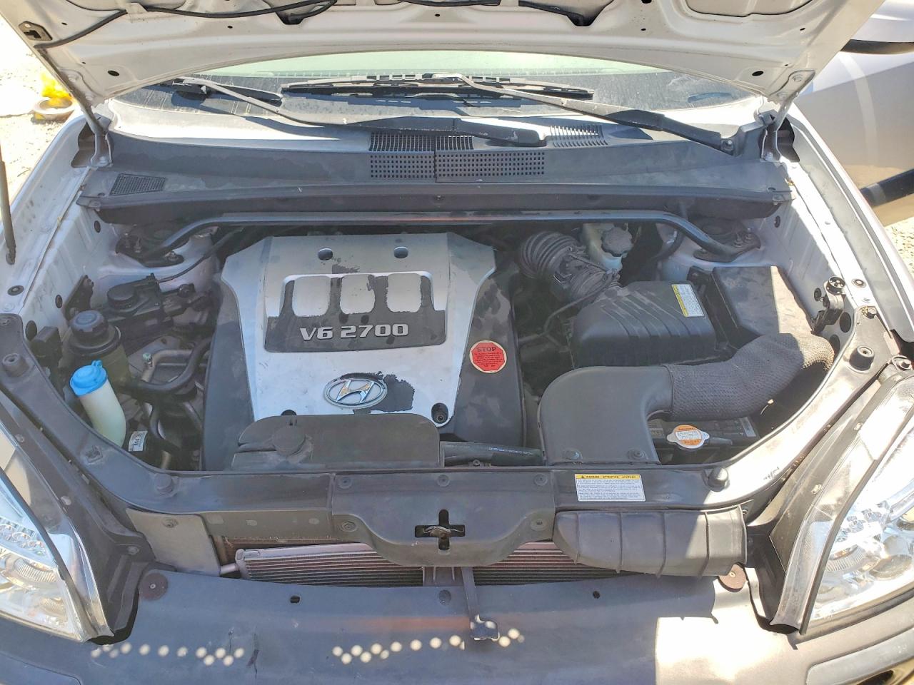 2005 Hyundai Tucson Gls Серебряный vin: KM8JN12D15U086507