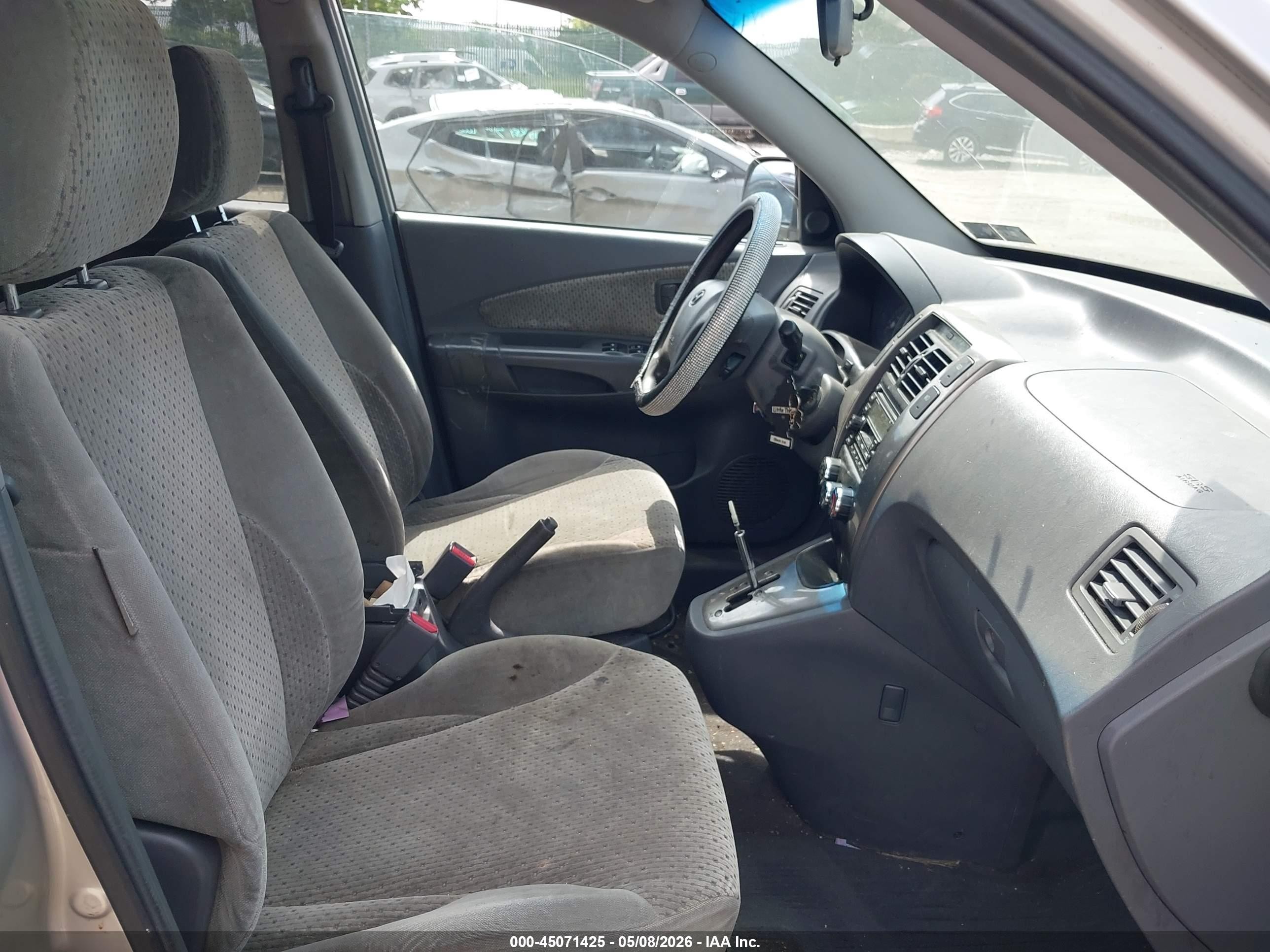 2005 Hyundai Tucson Gls/lx Silver vin: KM8JN12D15U117755