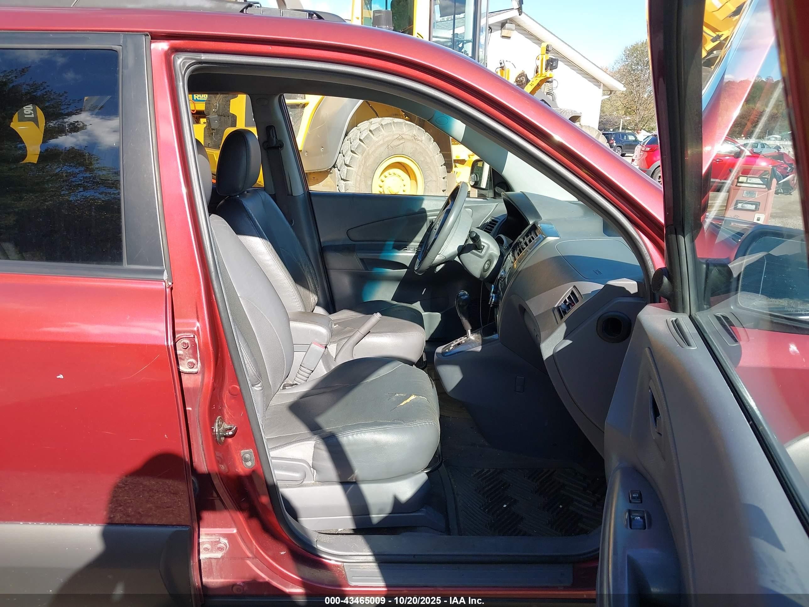 2005 Hyundai Tucson Gls/lx Red vin: KM8JN12D25U051636