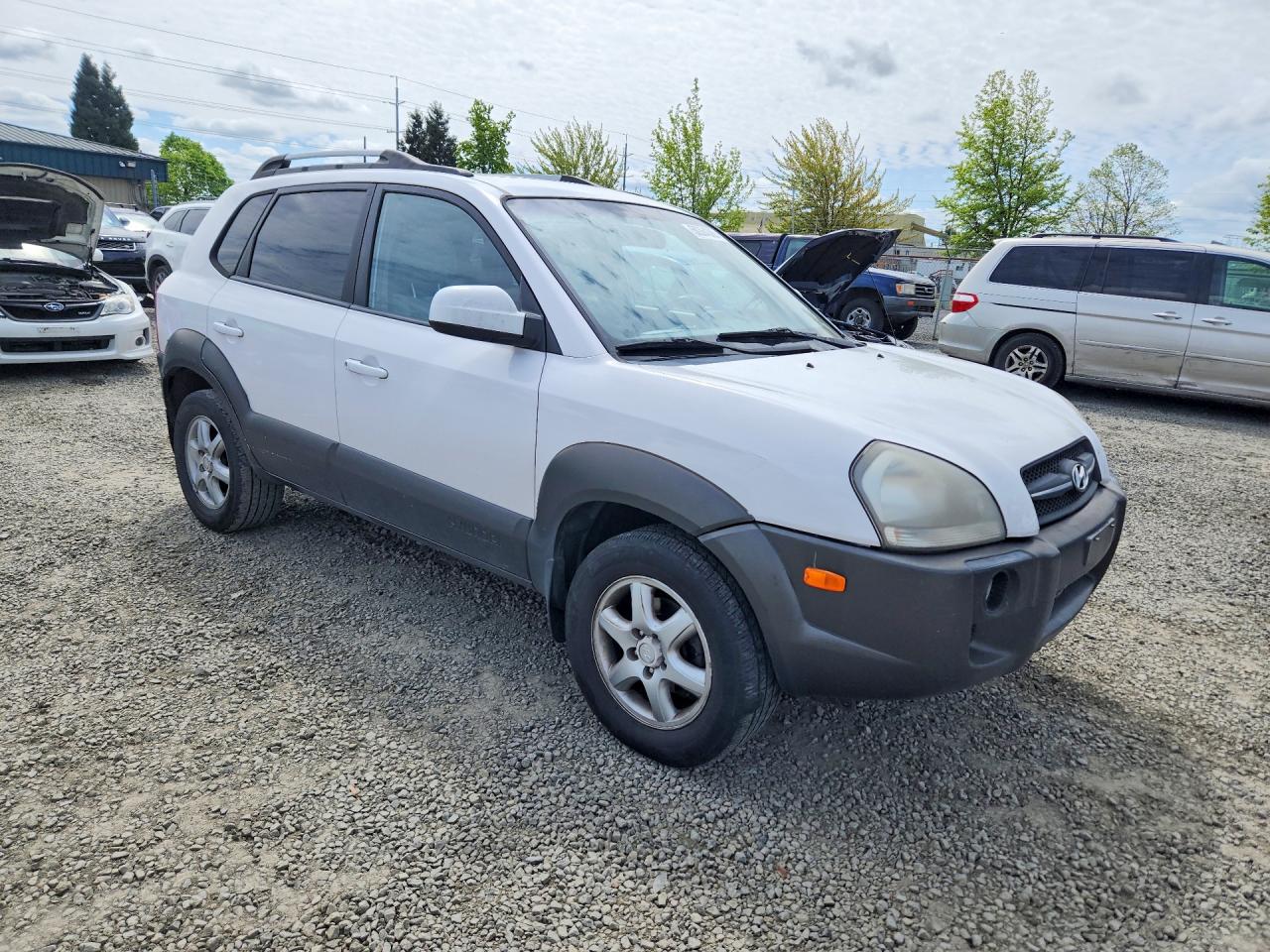 2005 Hyundai Tucson Gls White vin: KM8JN12D25U085396