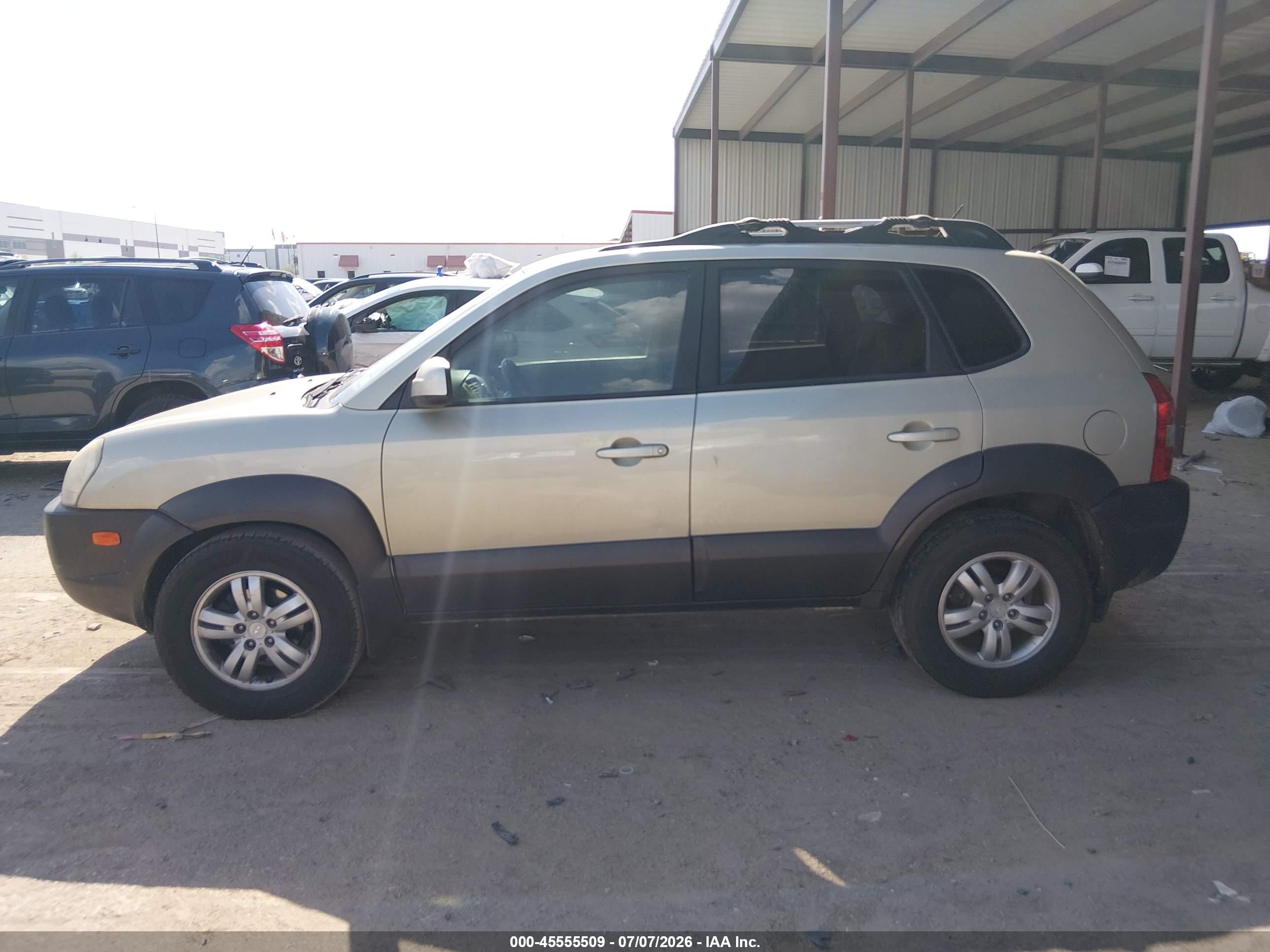 2006 Hyundai Tucson Gls/limited Золотой vin: KM8JN12D26U451231