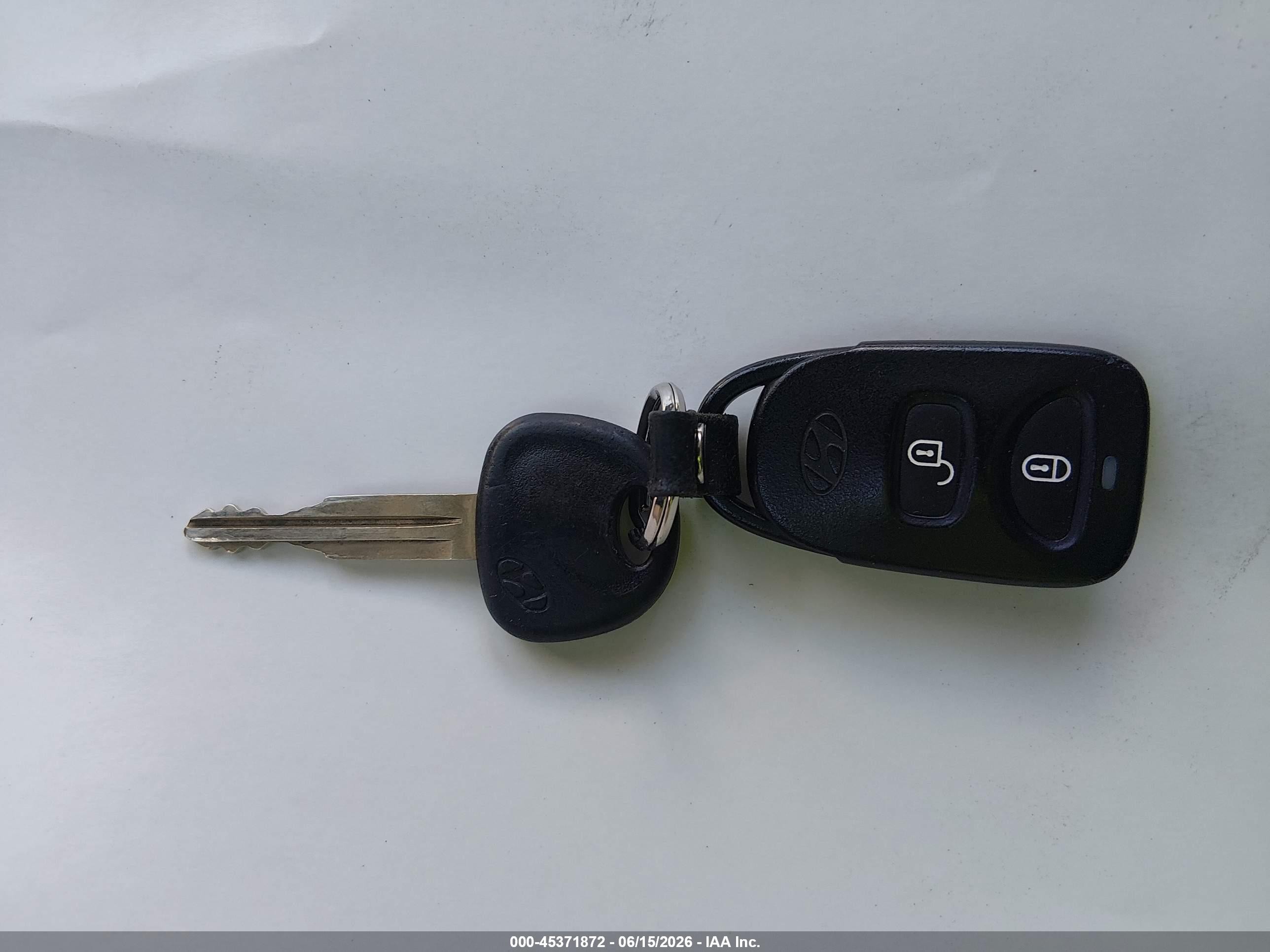 2005 Hyundai Tucson Gls/lx Silver vin: KM8JN12D35U061043